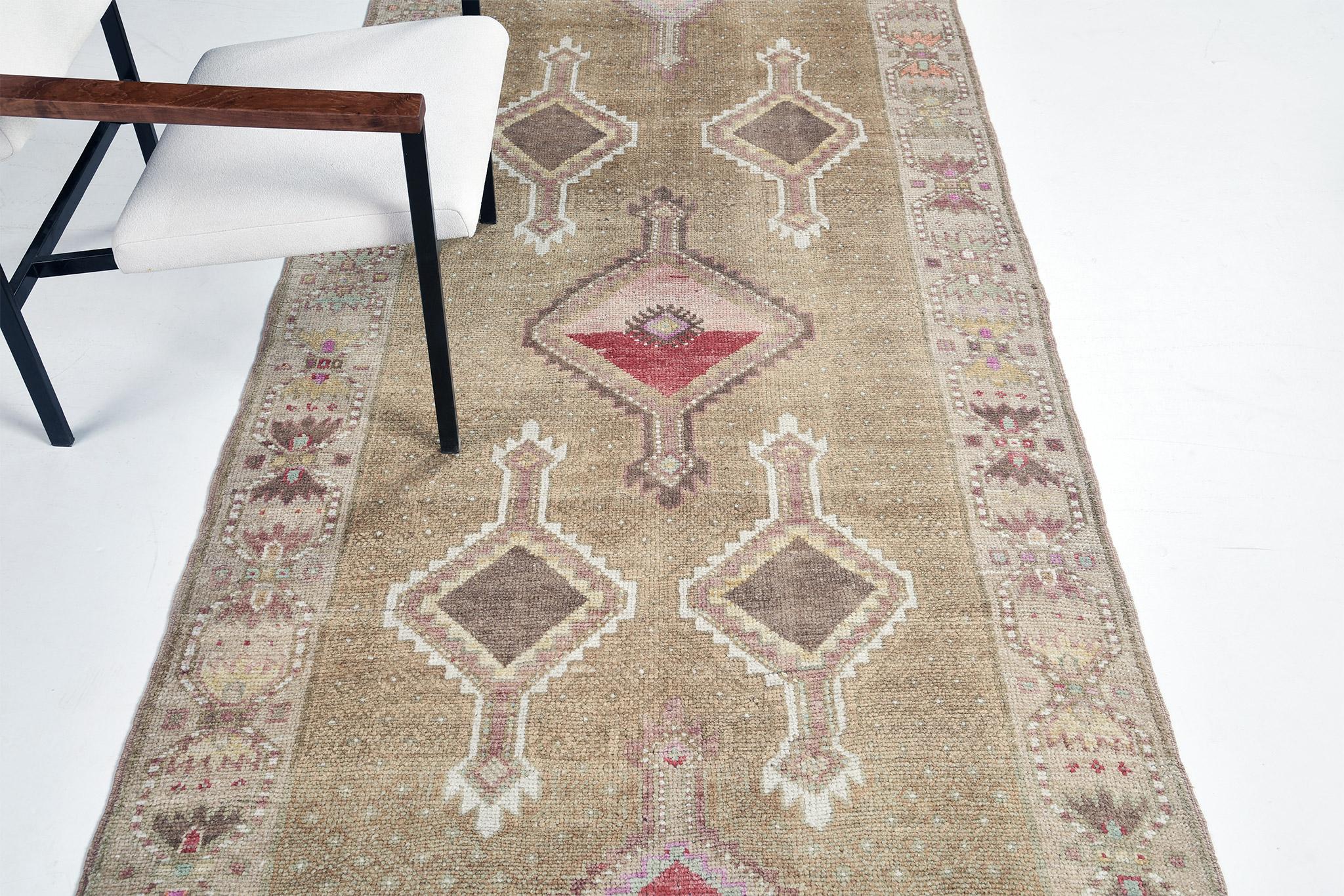Rug Number
32013
Size
3' 10