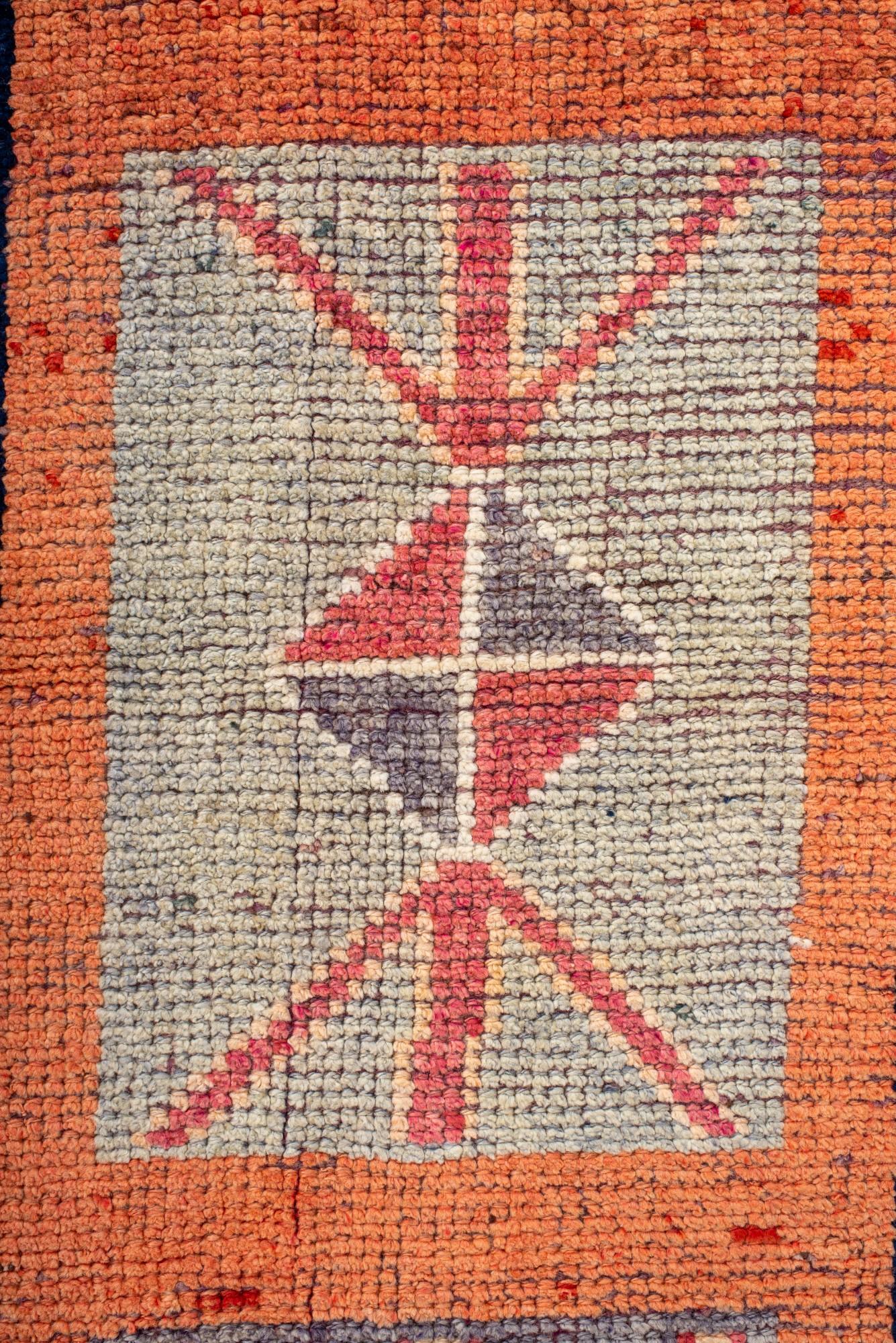 Vintage Turkish Kars Runner in Modern Geometric Style In Good Condition For Sale In New York, NY
