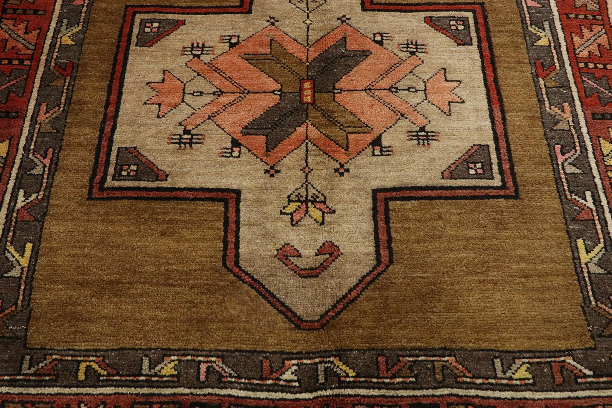 Vintage Turkish Kars Runner with Mid-Century Modern Style In Good Condition In Dallas, TX