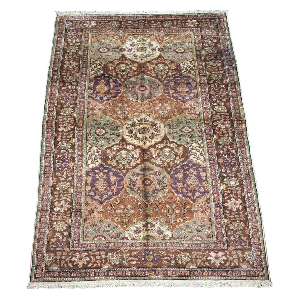 Is this a genuine Turkish Hereke flower of 7 mts rug Is this a genuine Turkish Hereke flower of 7 mts rug