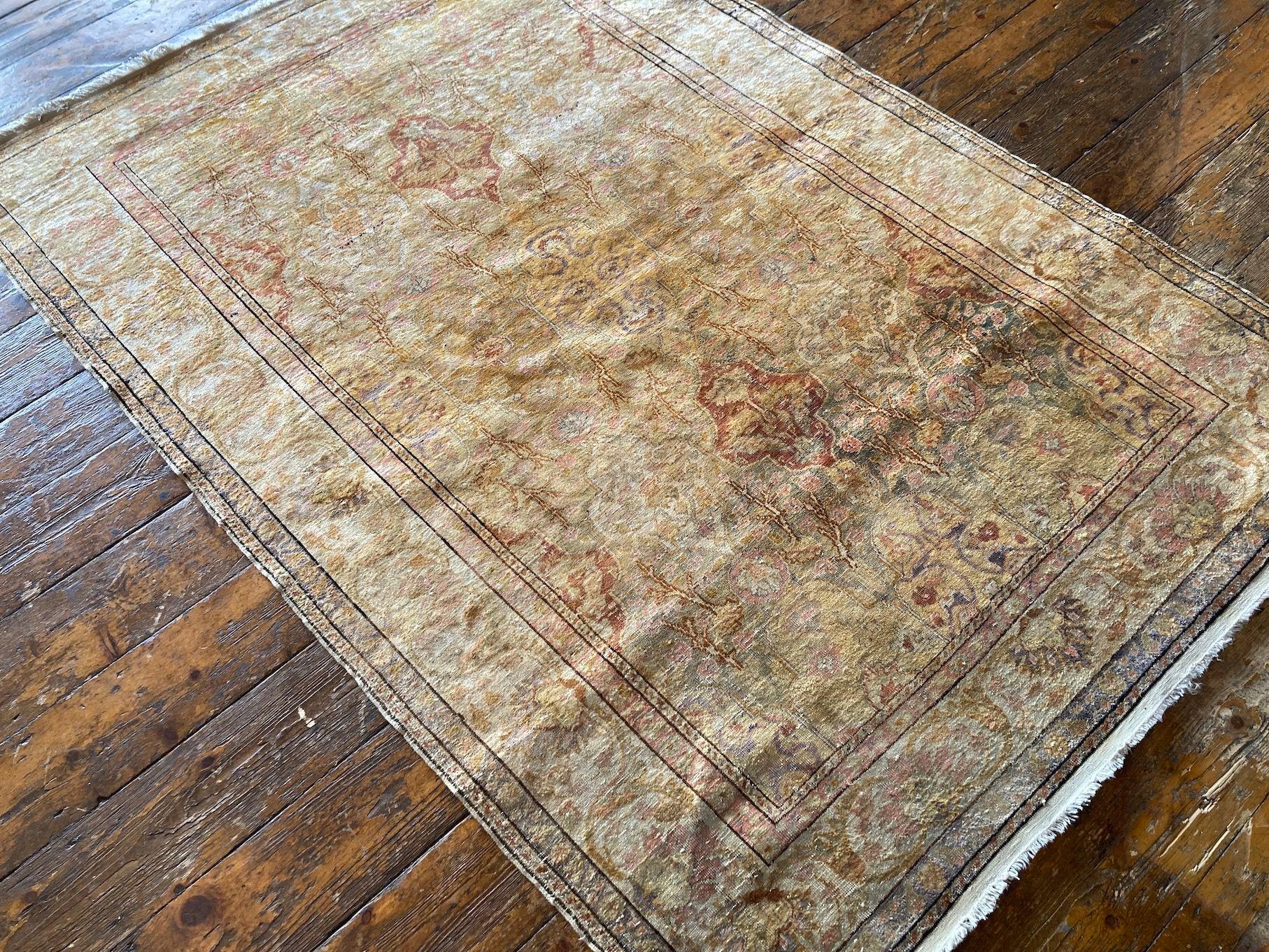Metà XX secolo Tappeto vintage in seta Kayseri 1,65 m x 1,16 m in vendita