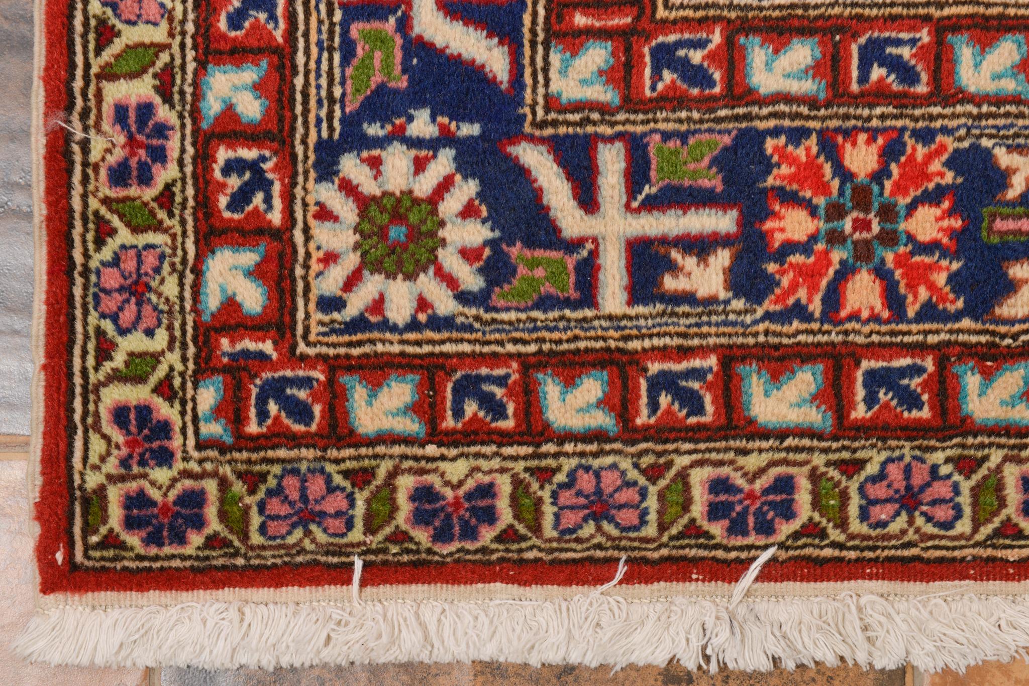 Vintage Turkish KEISSARY Carpet For Sale 1