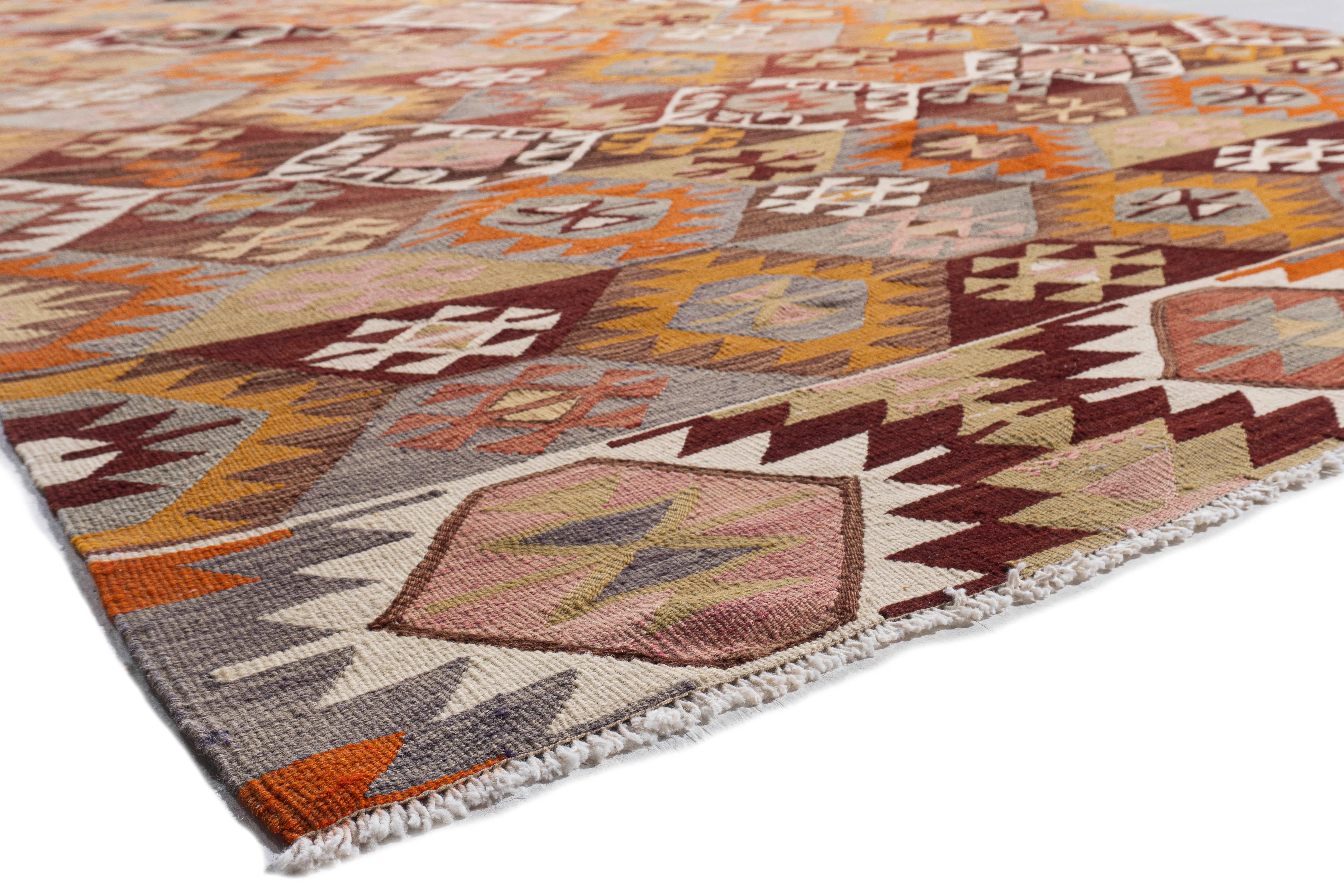 Vintage Turkish Kilim 5'4 X 9'4 For Sale 11