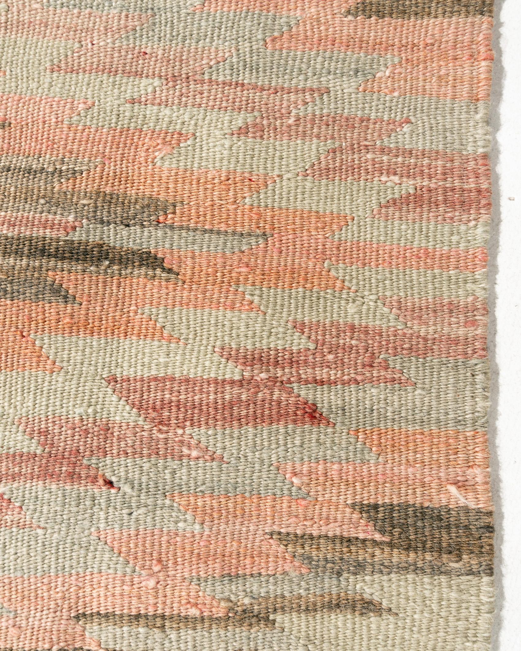 Vintage Turkish Kilim Area rug 5'4 X 9'5. This vintage Turkish flat weave Kilim was hand-woven in the 1940s. The simplicity and boldness of this piece can also give a contemporary feel and is able to look at home in both a modern and traditional