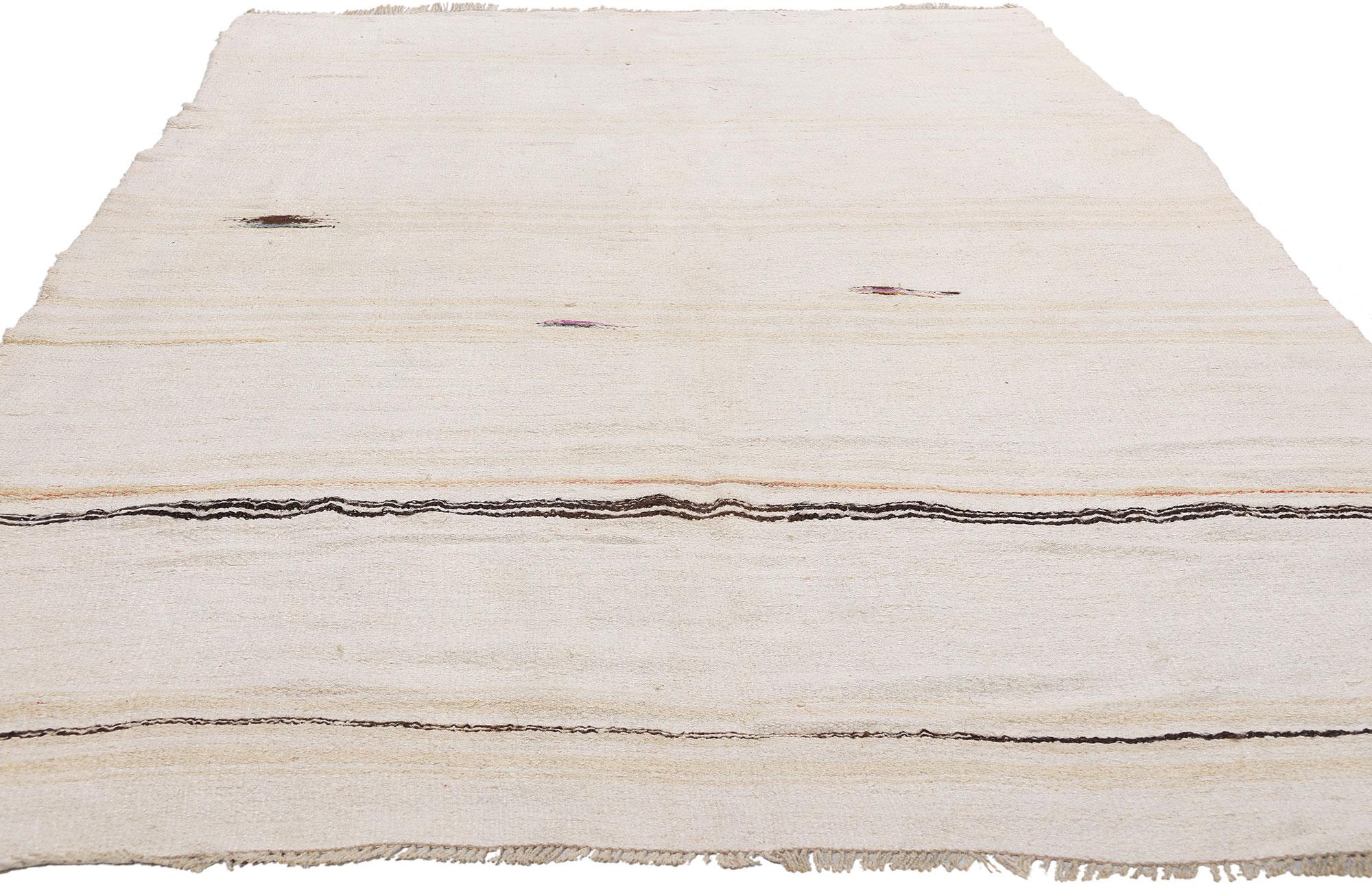 Hand-Woven 1960's Turkish Kilim Area Rug with Organic Modern Style For Sale