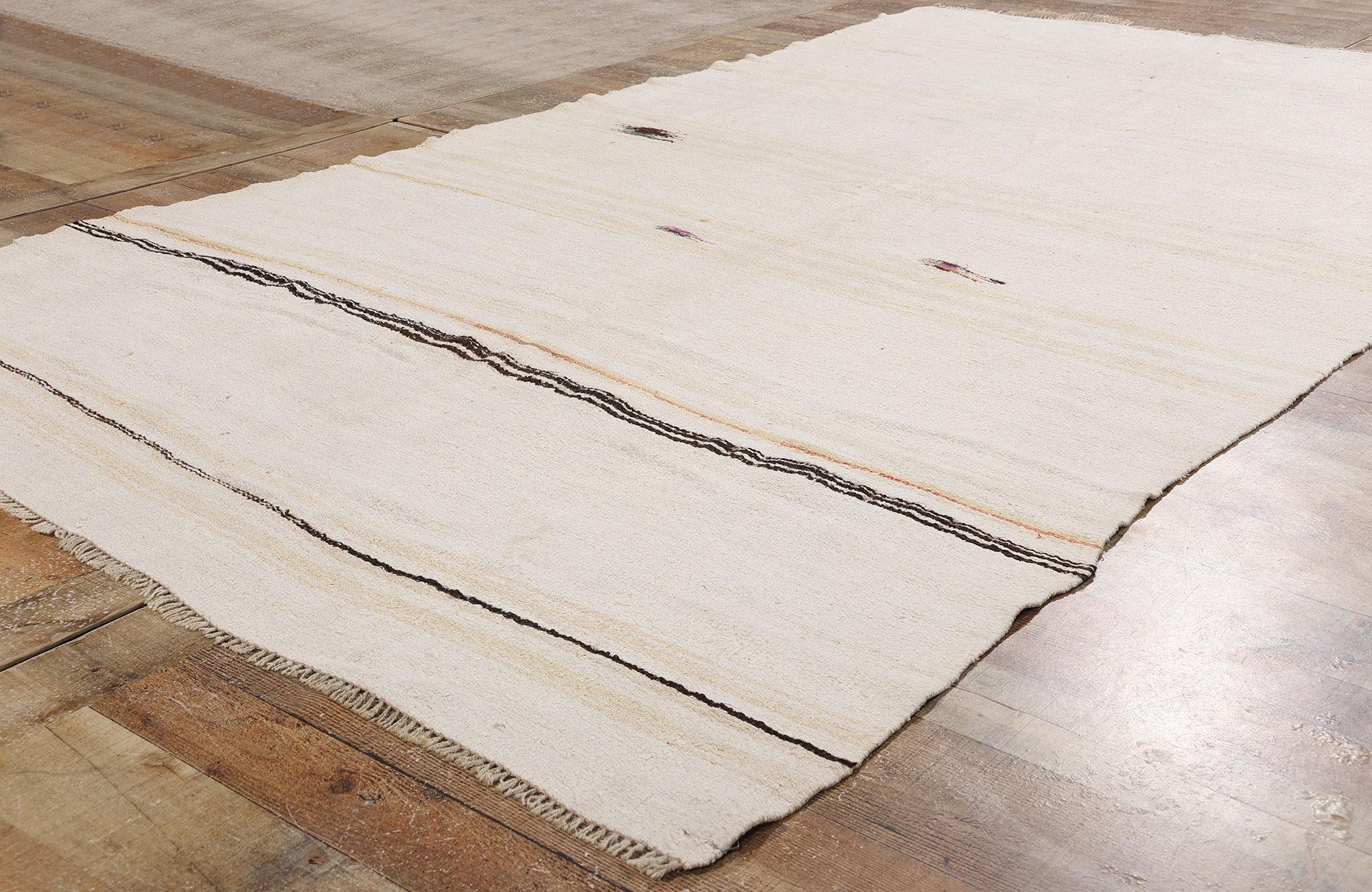 1960's Turkish Kilim Area Rug with Organic Modern Style For Sale 1