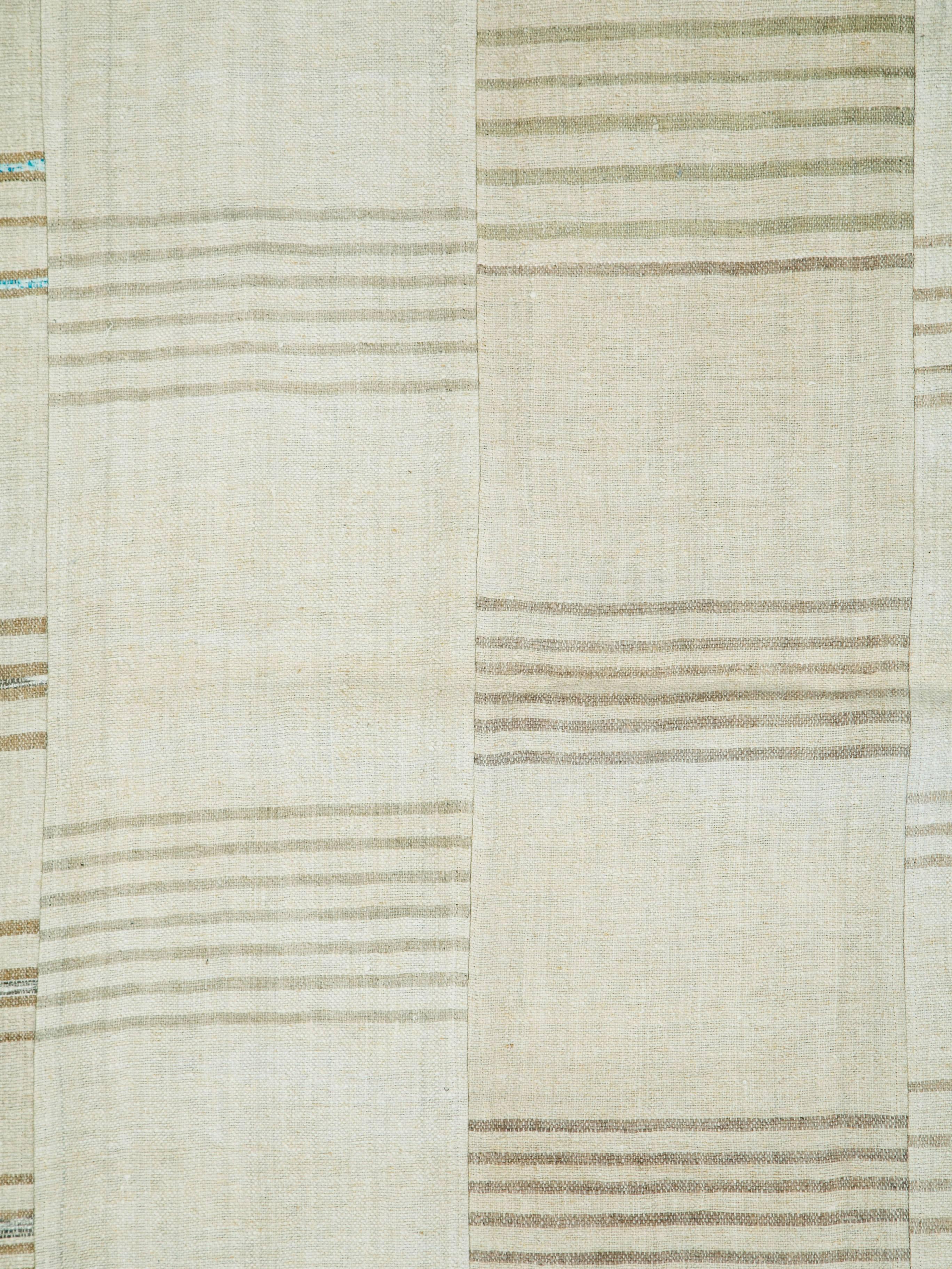 A vintage Turkish flat-woven Kilim from the mid-20th century.