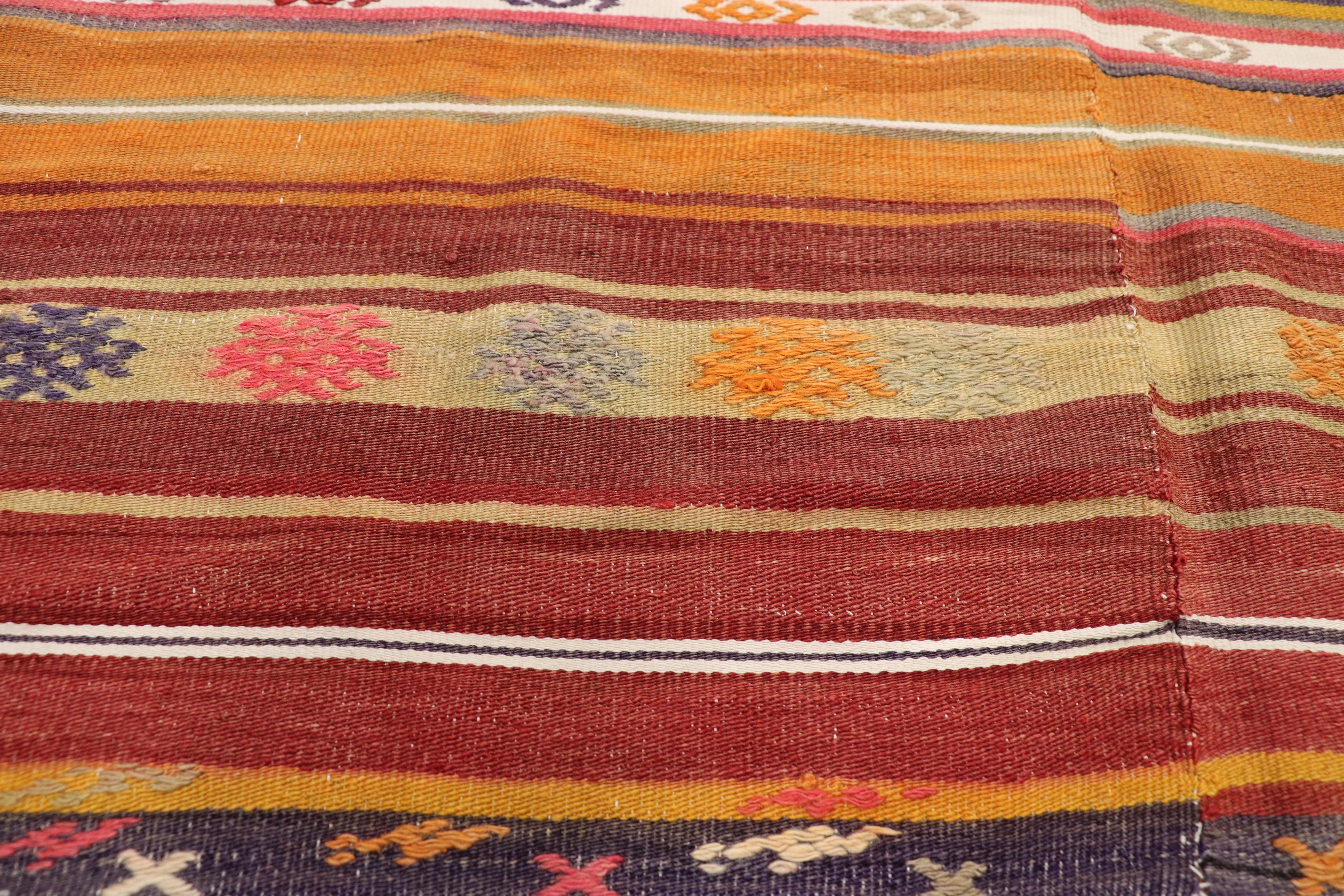 Hand-Woven Vintage Turkish Kilim Flat-Weave Rug with Boho Chic Southwestern Style