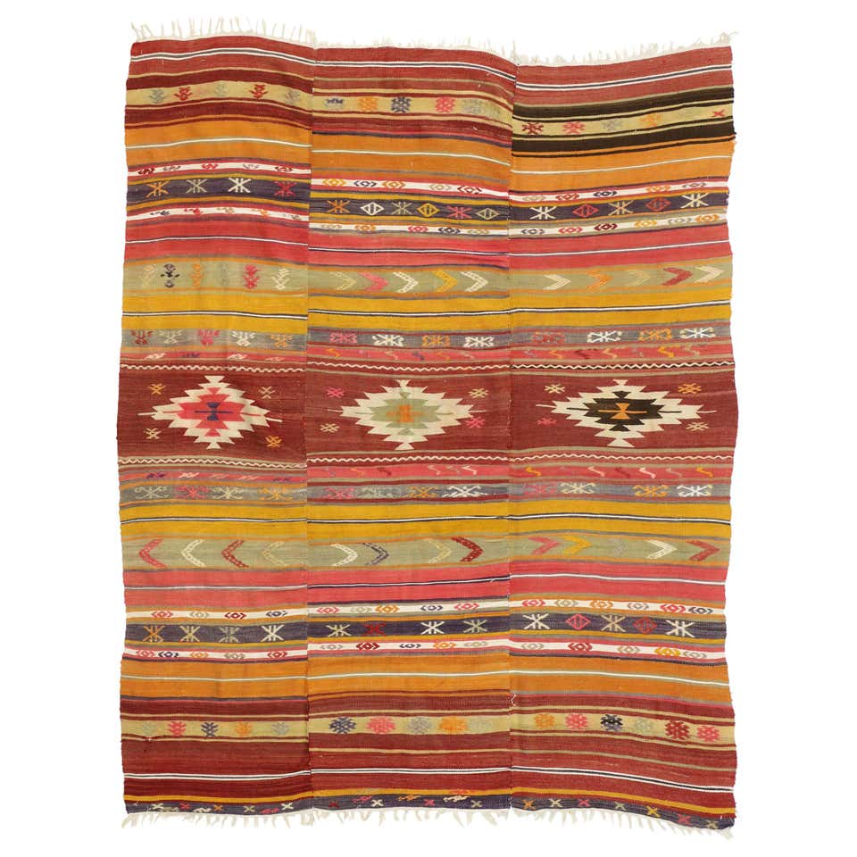 Vintage Turkish Kilim Flat-Weave Rug with Boho Chic Southwestern Style ...