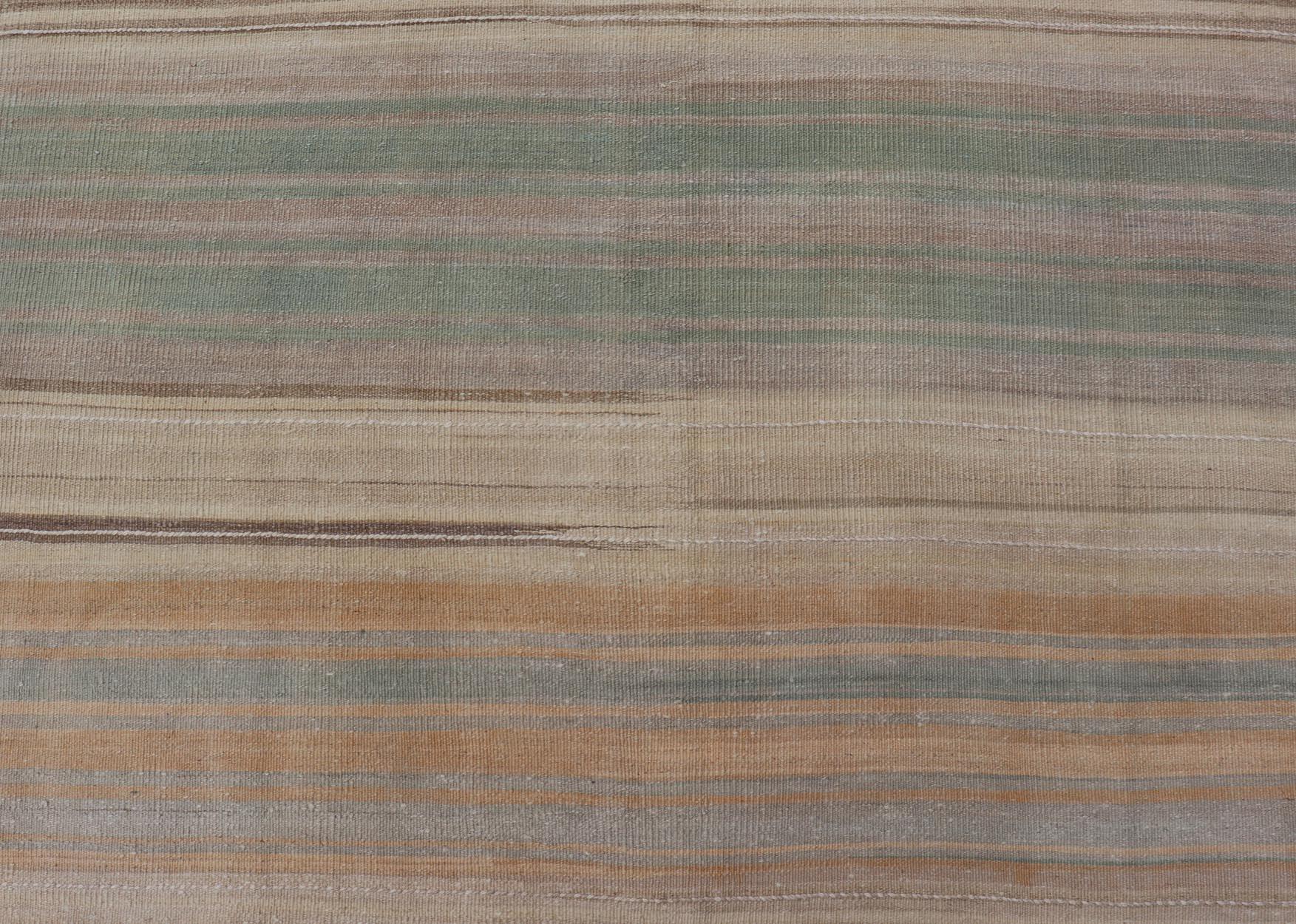 Lana Vintage Kilim Gallery Runner in morbido verde terra 5'7