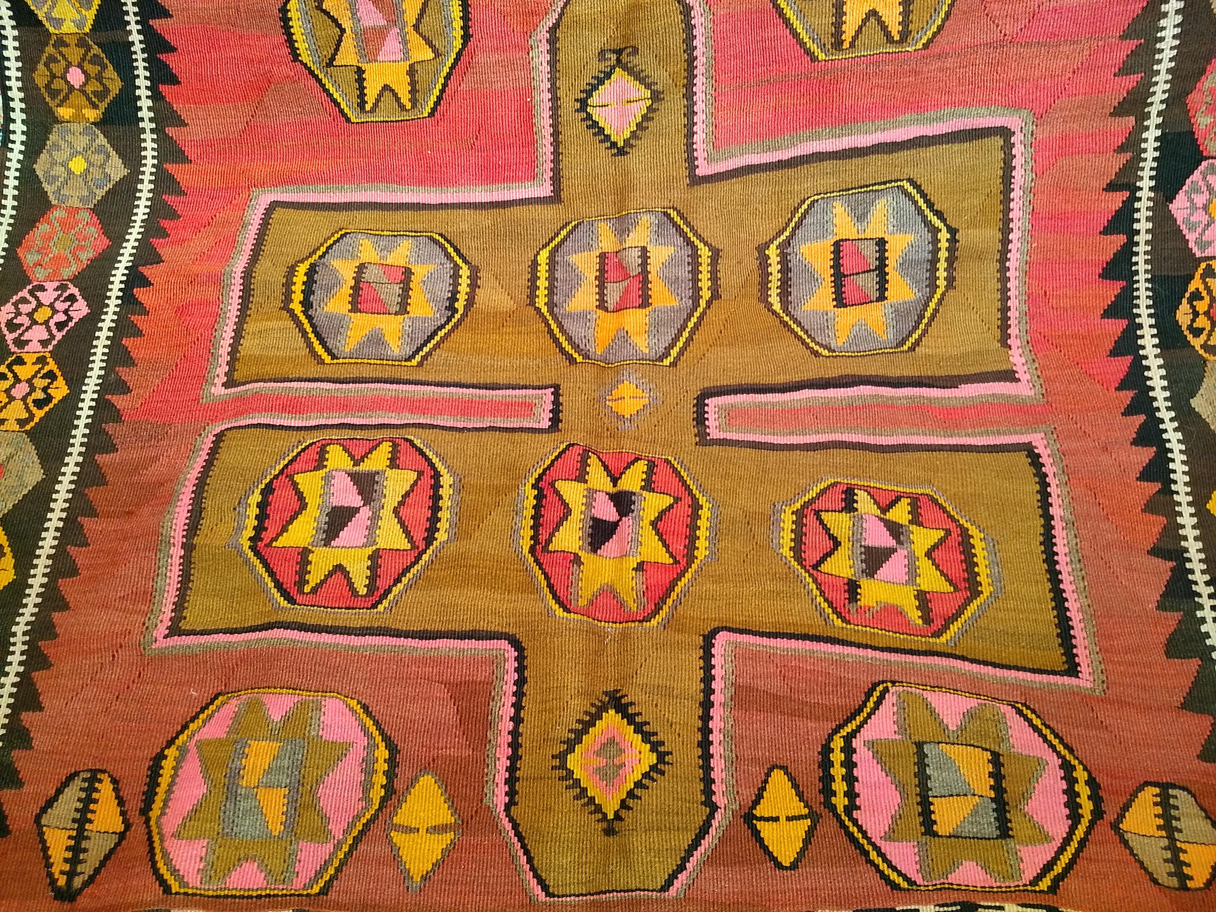 Türkischer Kelim im geometrischen Muster, Vintage im Angebot 5