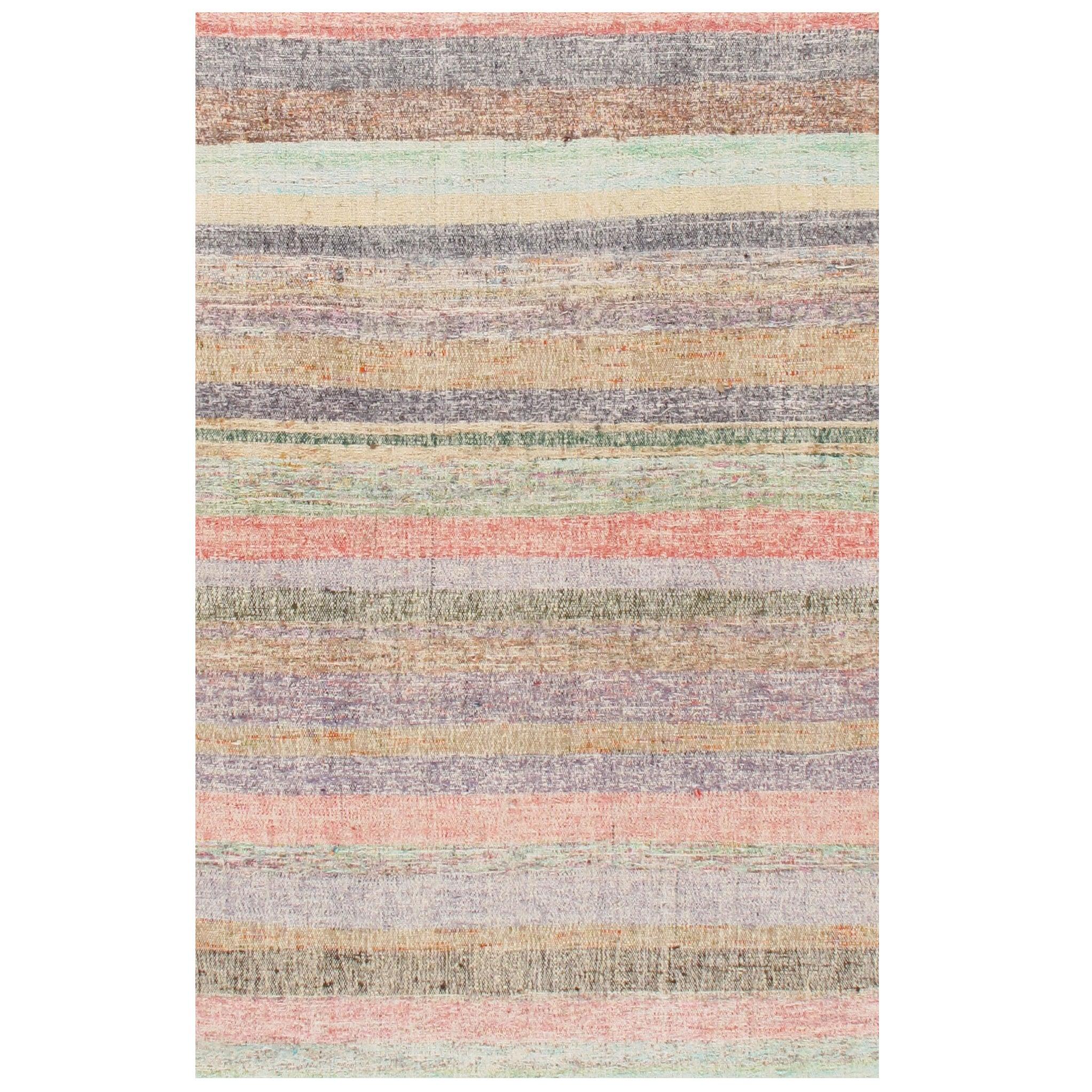 Turkish Kilim long runner, this vintage Turkish flat-weave Kilim was handwoven in the 1960s.The simplicity and boldness of these pieces can also give a contemporary feel and can look at home in both a modern or traditional setting. Size: 3'9 x 24'2.