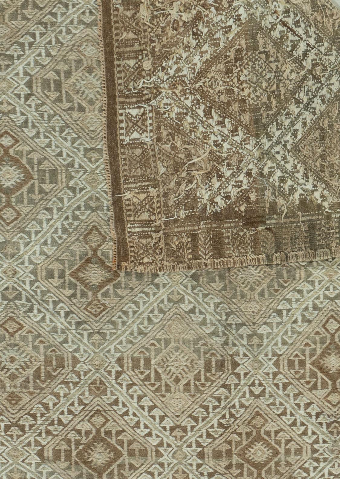 Turco Vintage Rug & Kilim turco 5'6 X 7'2 in vendita