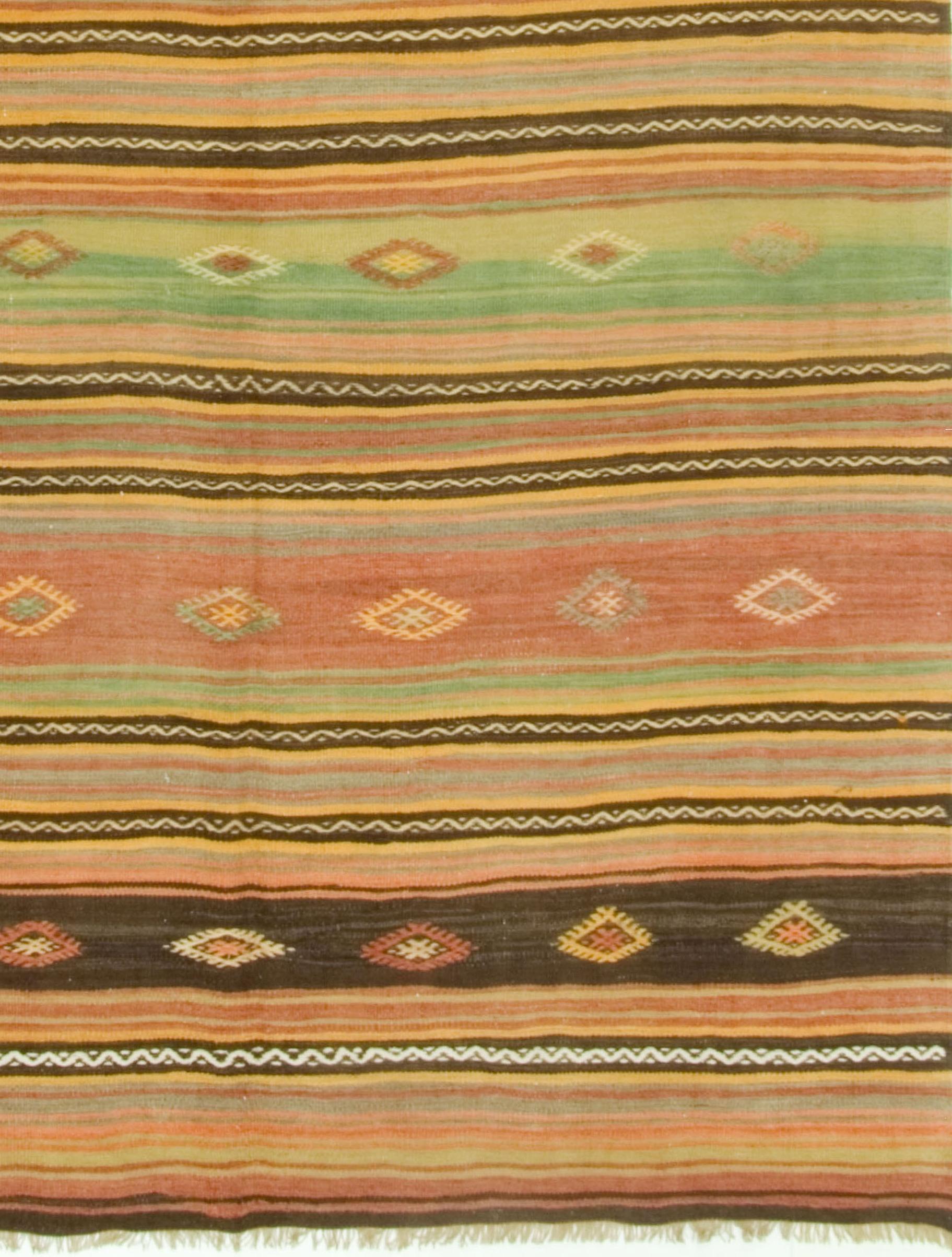 Türkischer Kilim-Teppich Vintage Teppich im Angebot 1