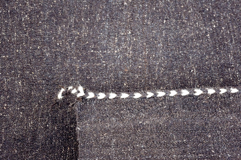 Vintage Turkish Kilim Rug 'Flat-Weave' For Sale 1