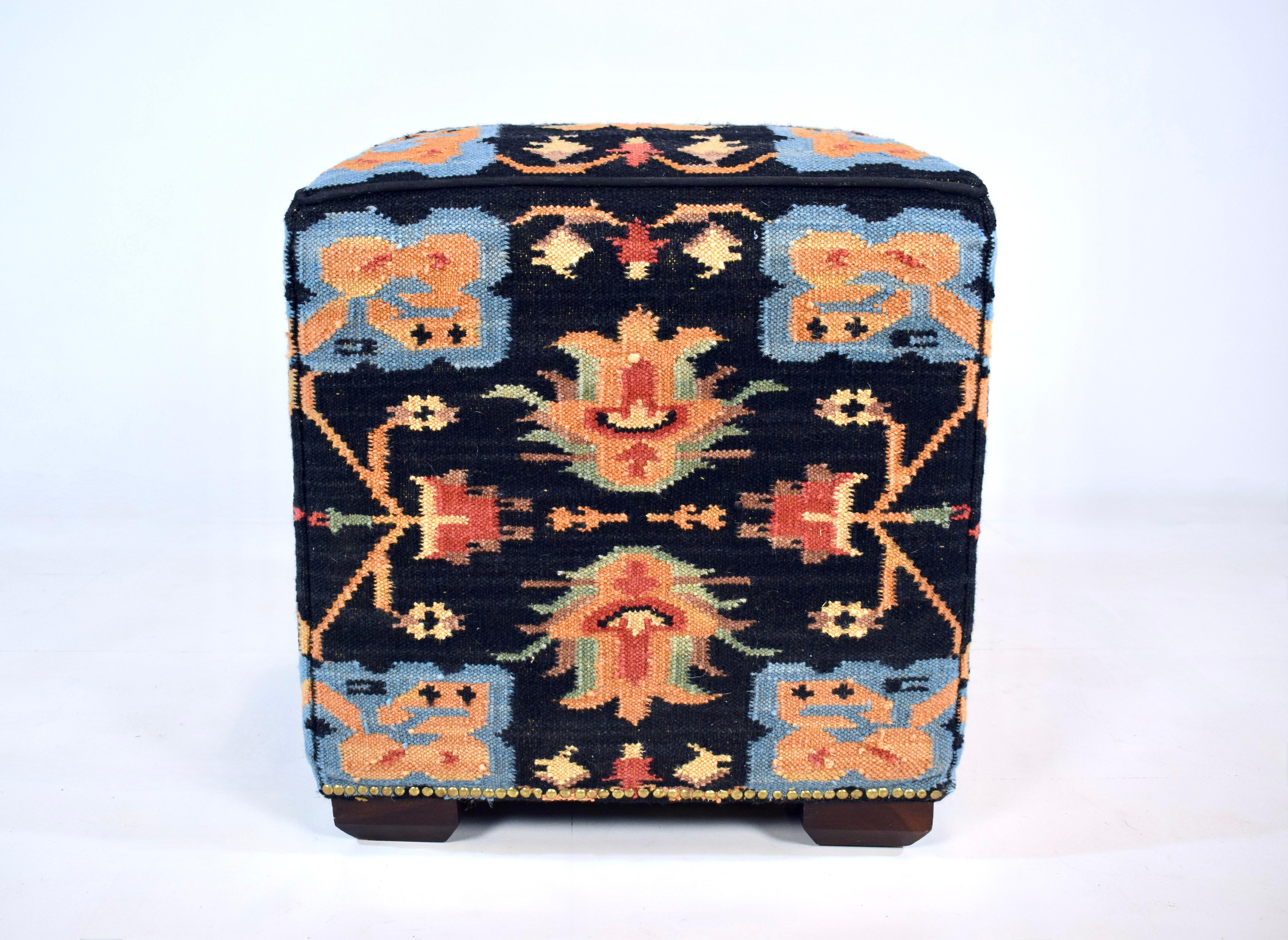 Mauresque Vintage Rug & Kilim Ottomans Footstools Hassocks en vente