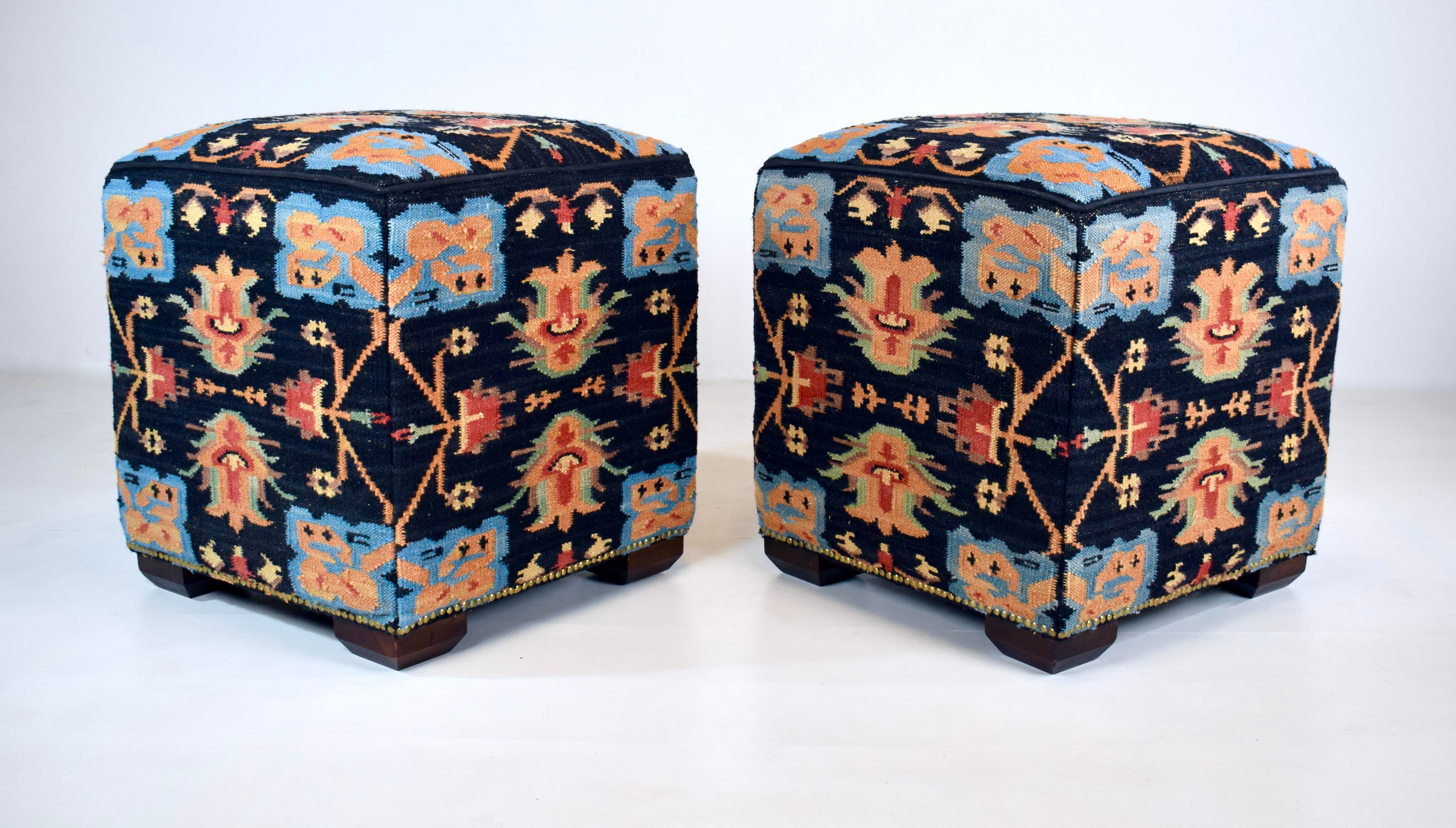 Turc Vintage Rug & Kilim Ottomans Footstools Hassocks en vente