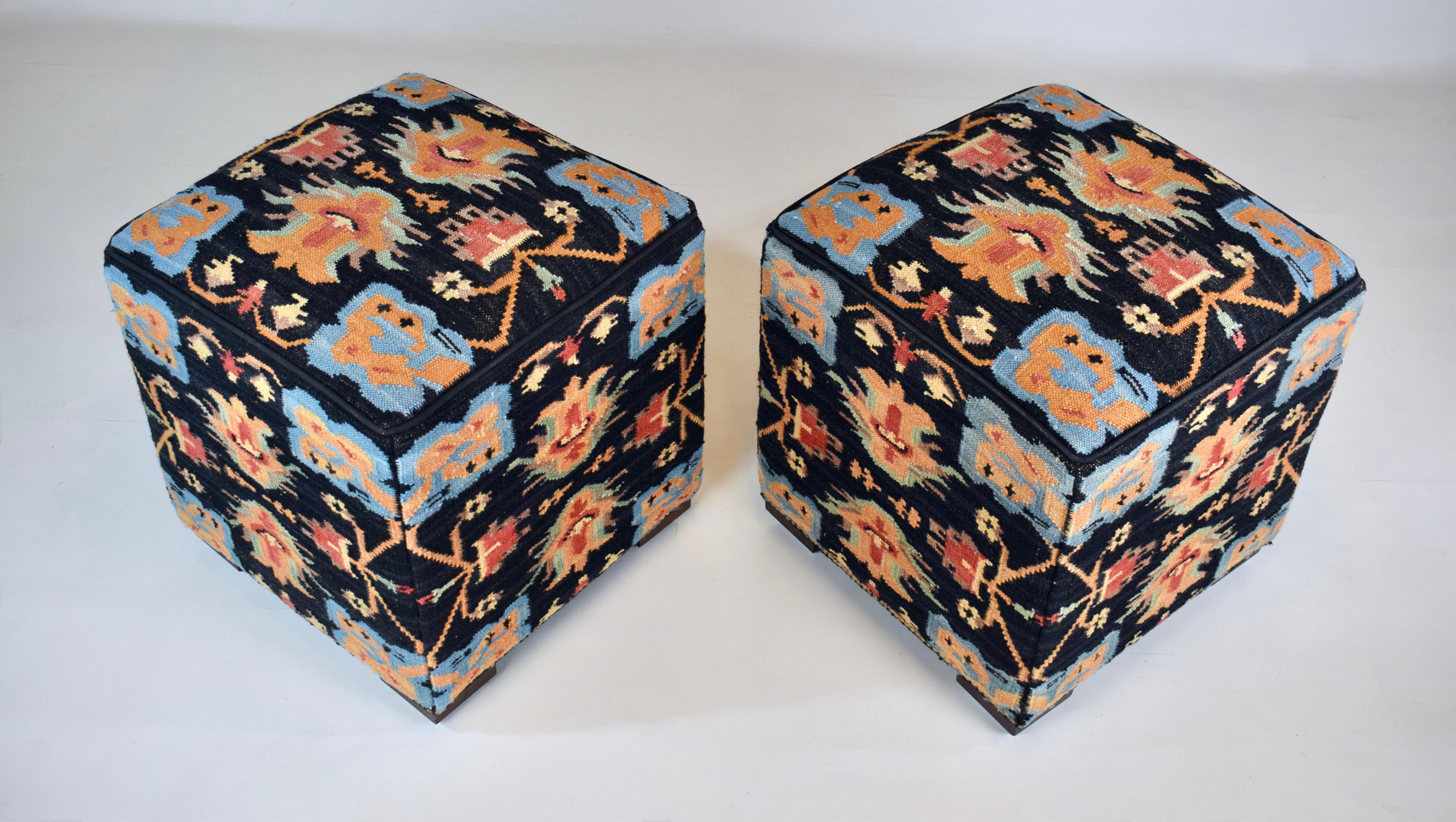 Vintage Rug & Kilim Ottomans Footstools Hassocks en vente 1