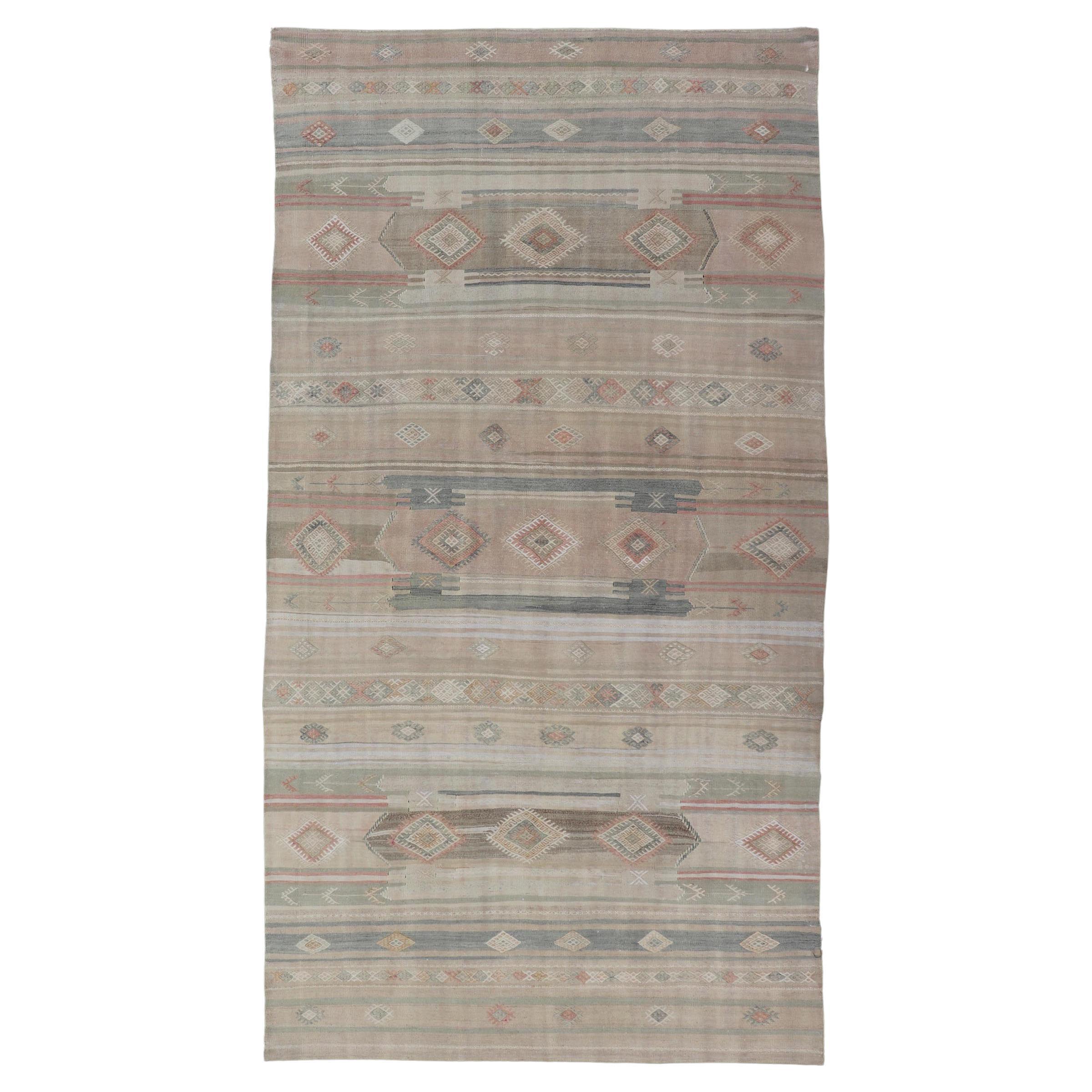 Vintage Turkish Kilim Rug Soft Geometric Patterns and Earthy Tones 5'7 x 10'8