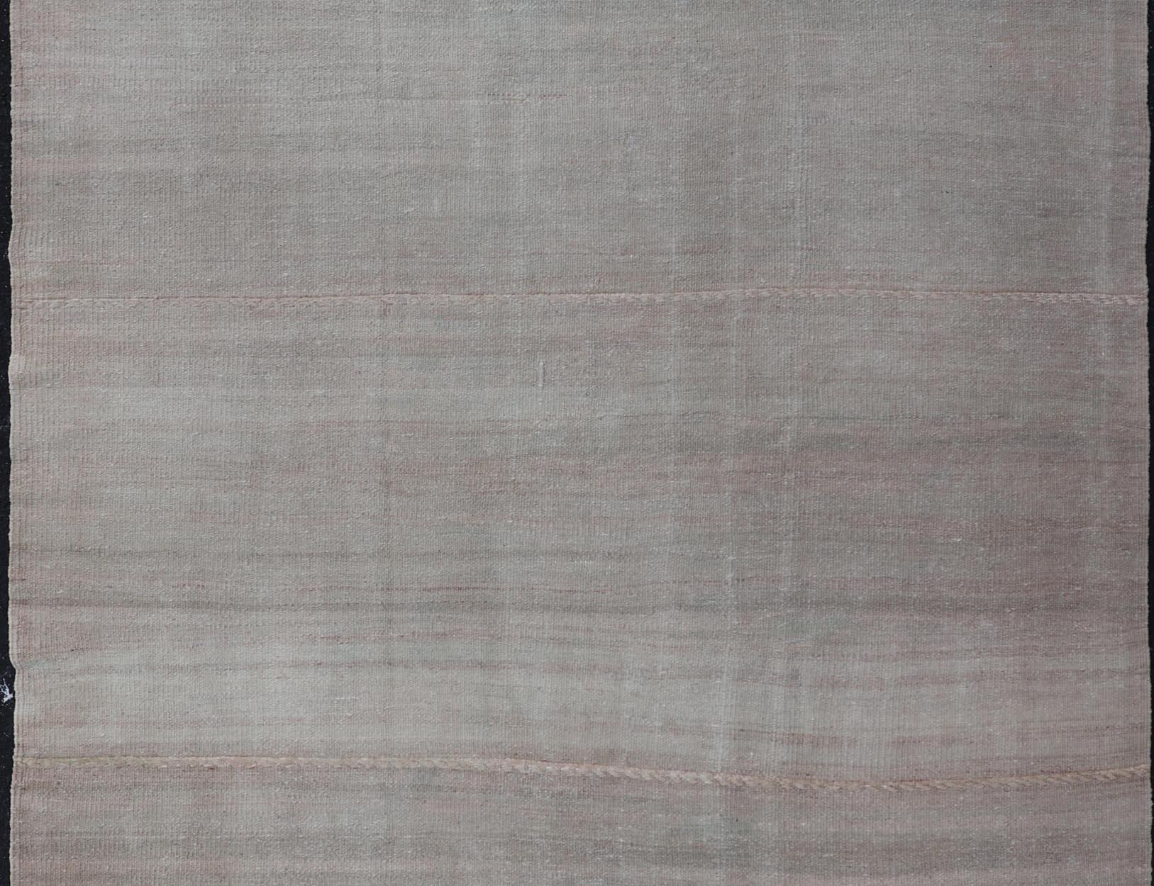 Rug & Kilim Vintage Turc avec rayures Beige et Blush 5'0 x 6'0 en vente 2