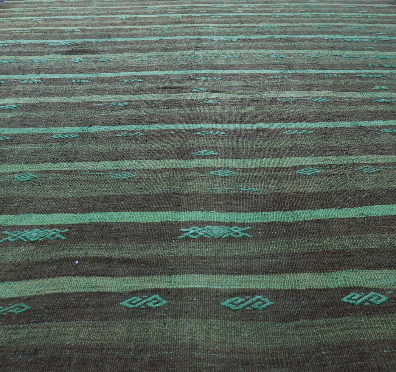 Rug & Kilim turc vintage avec accents Brown et Turquoise en vente 3