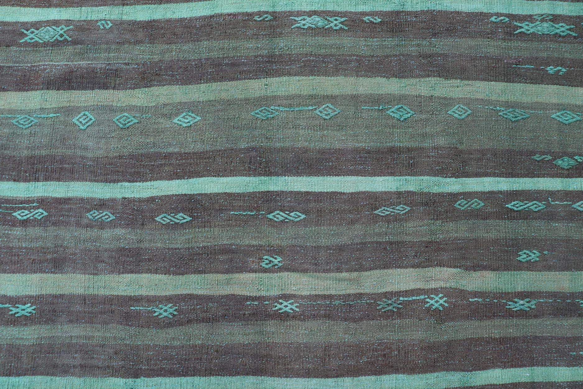 Rug & Kilim turc vintage avec accents Brown et Turquoise en vente 5