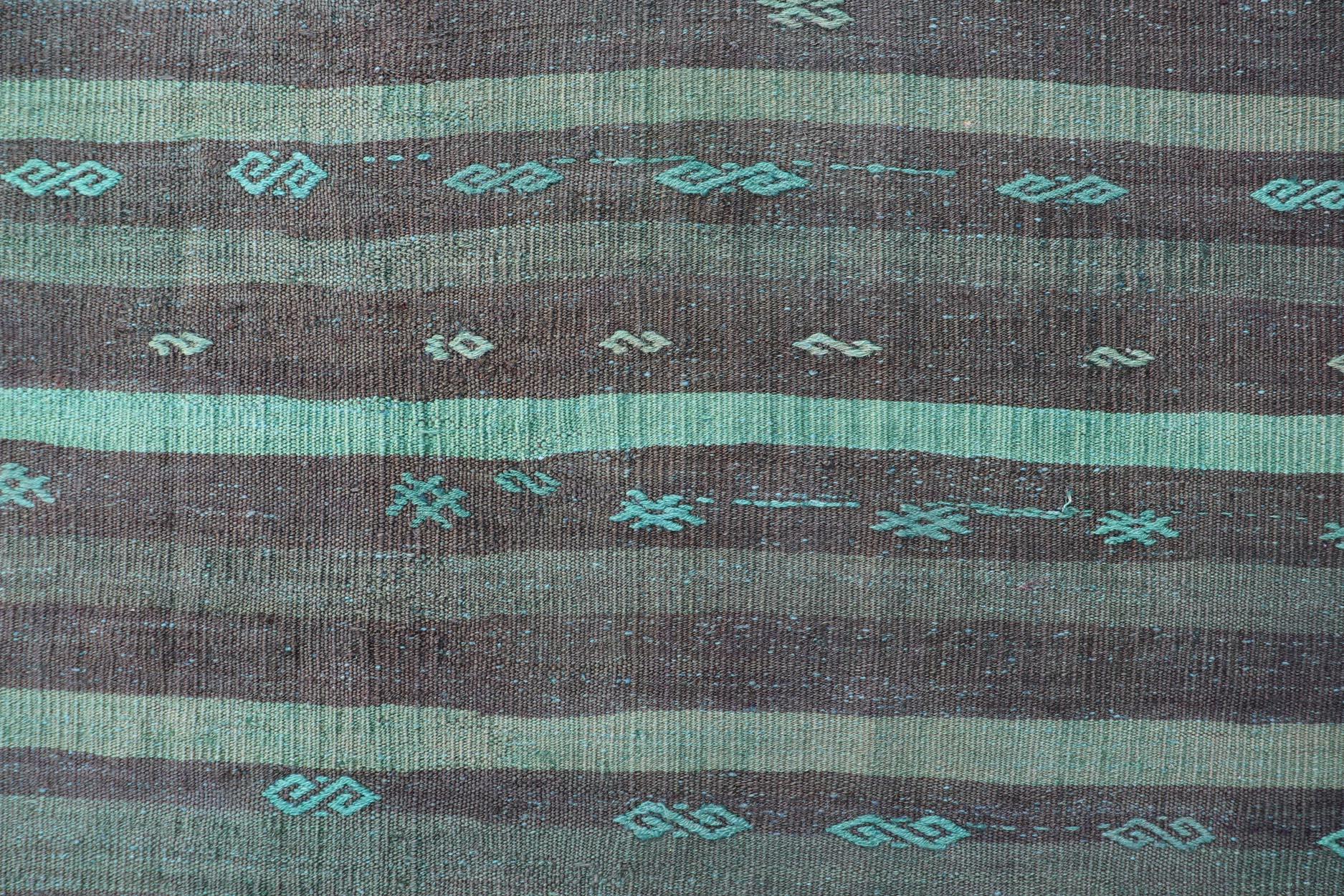 Turc Rug & Kilim turc vintage avec accents Brown et Turquoise en vente