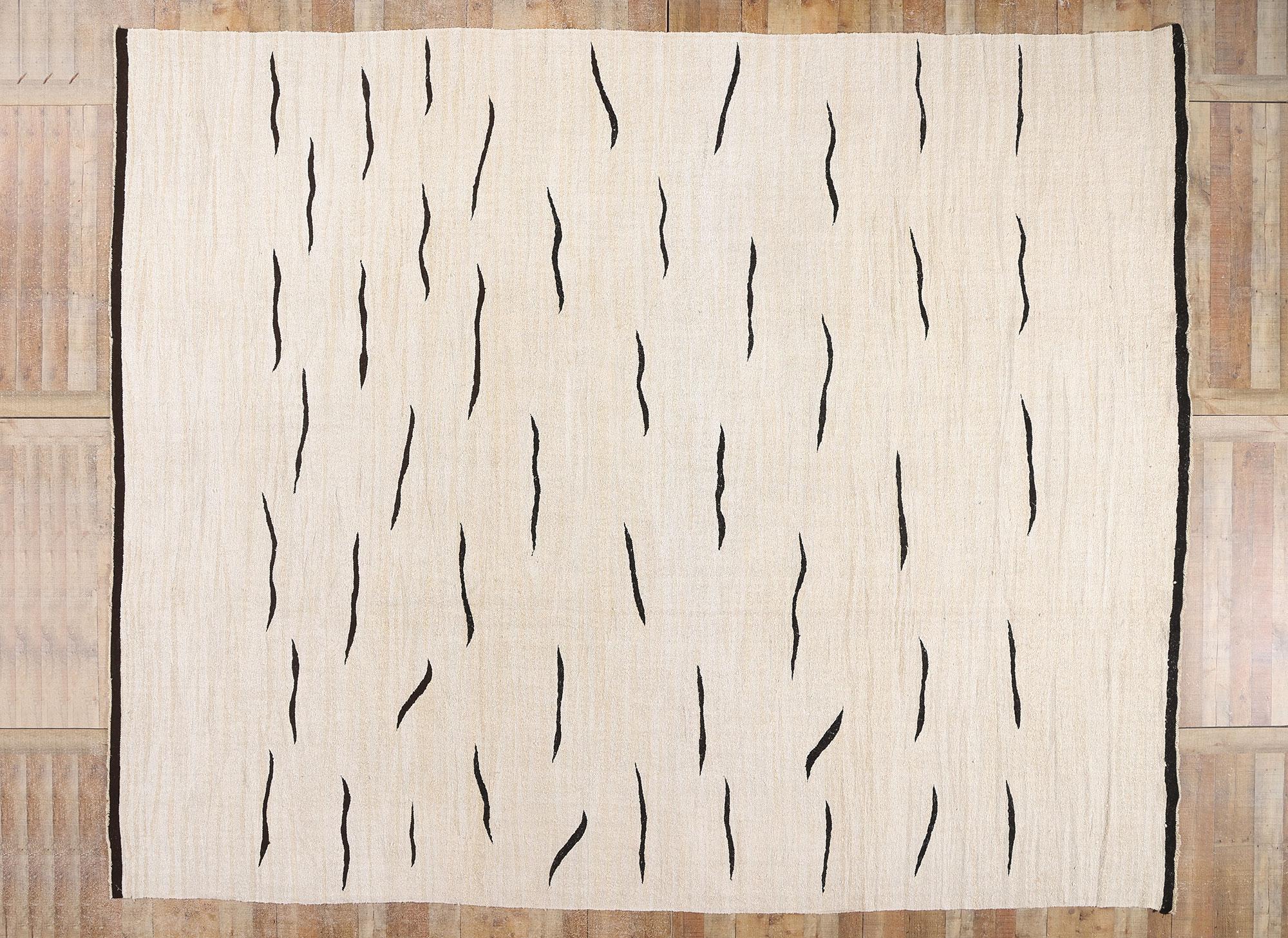 1970's Turkish Kilim Rug with International Minimalist Style For Sale 3