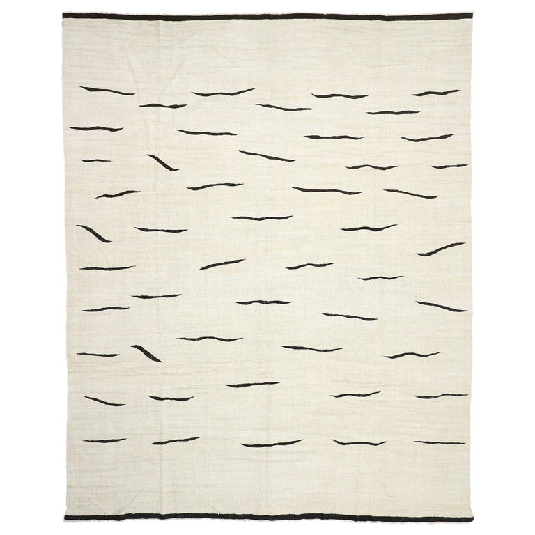 Vintage Turkish Kilim Rug with International Minimalist Style