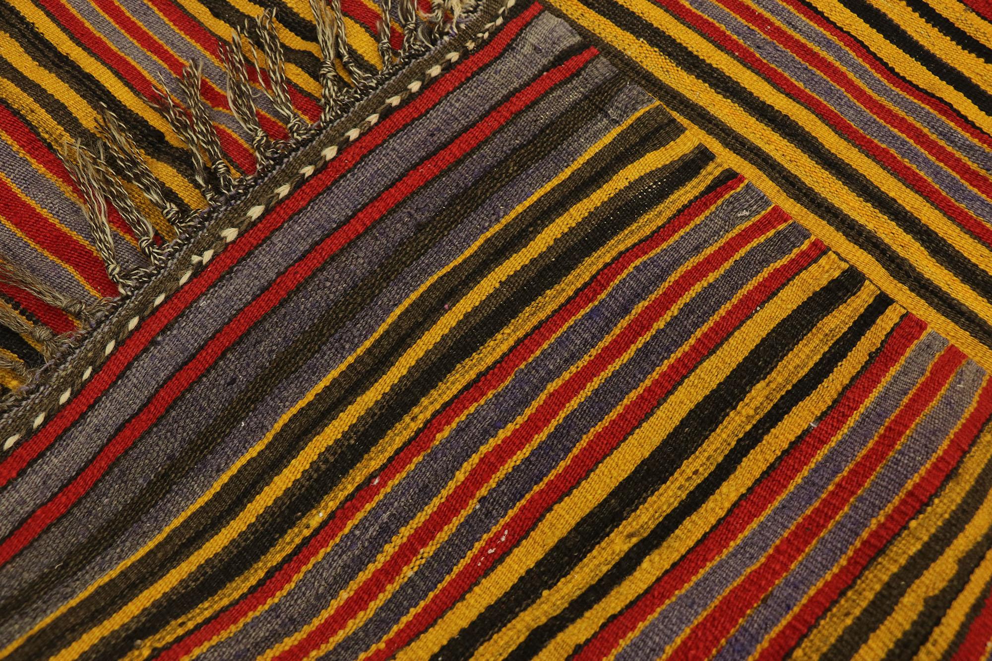 20th Century Vintage Turkish Kilim Rug with Mid-Century Modern Style For Sale
