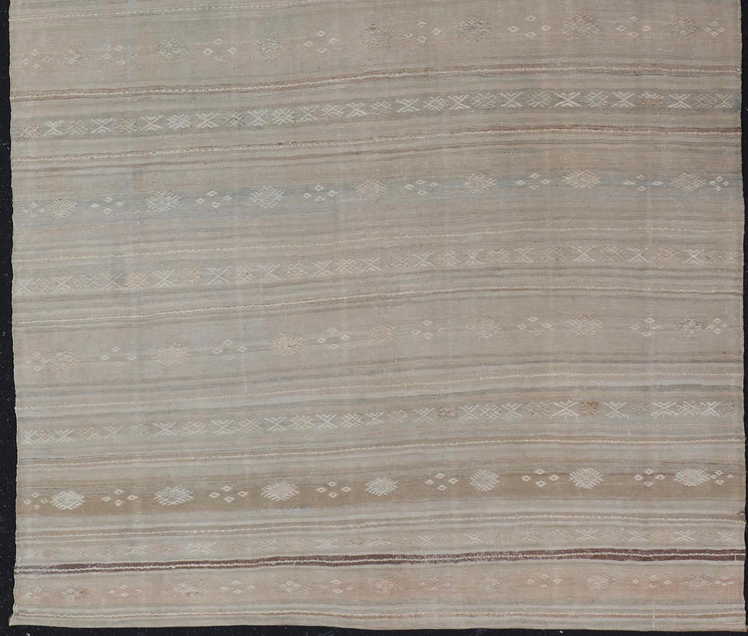 Vintage Turkish Kilim Rug With Soft Beige and Pastel Accents 6'0 x 11'0 For Sale 4