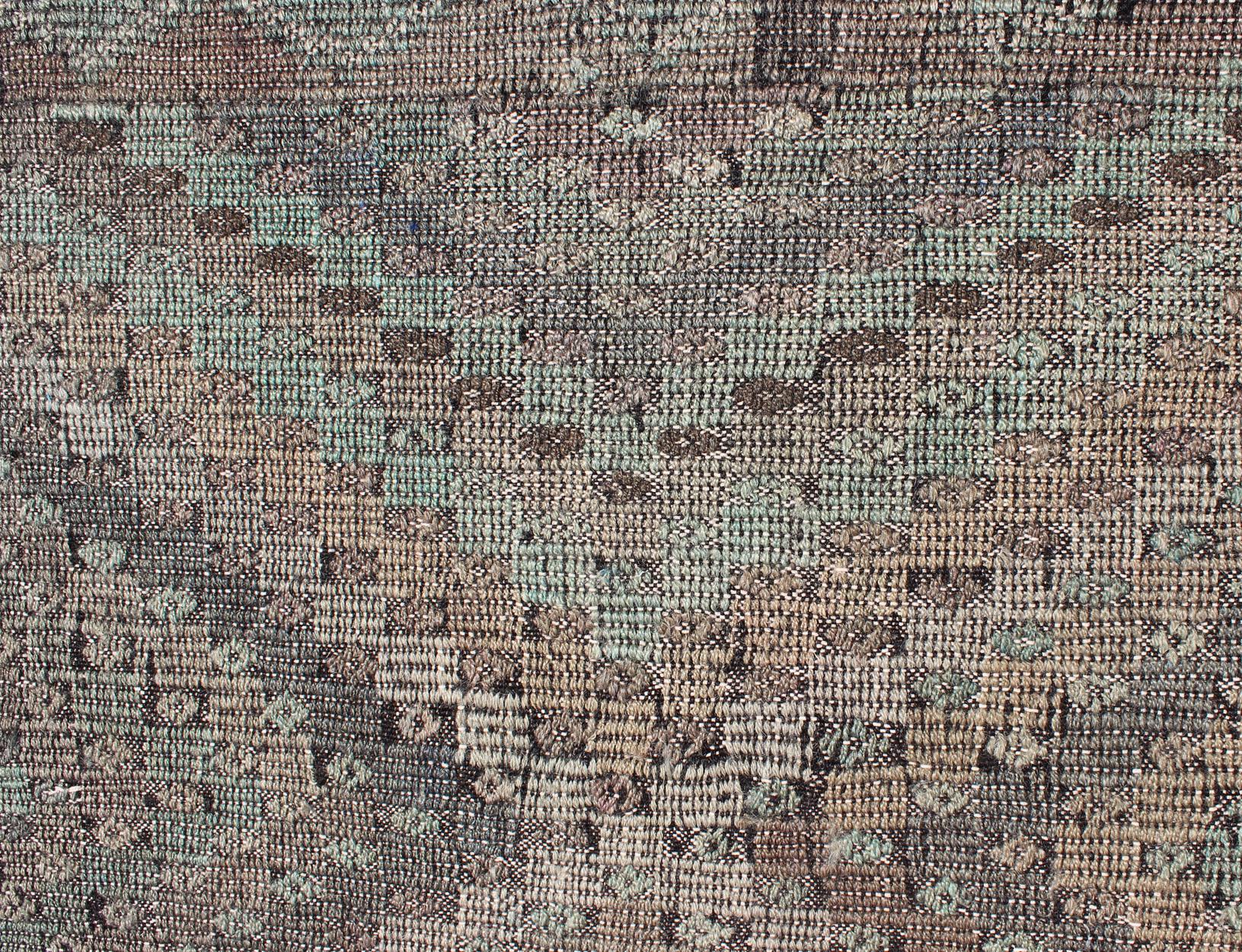 Vintage Turkish Kilim Rug with Soft Geometric Diamond Pattern in Muted Pastel For Sale 2