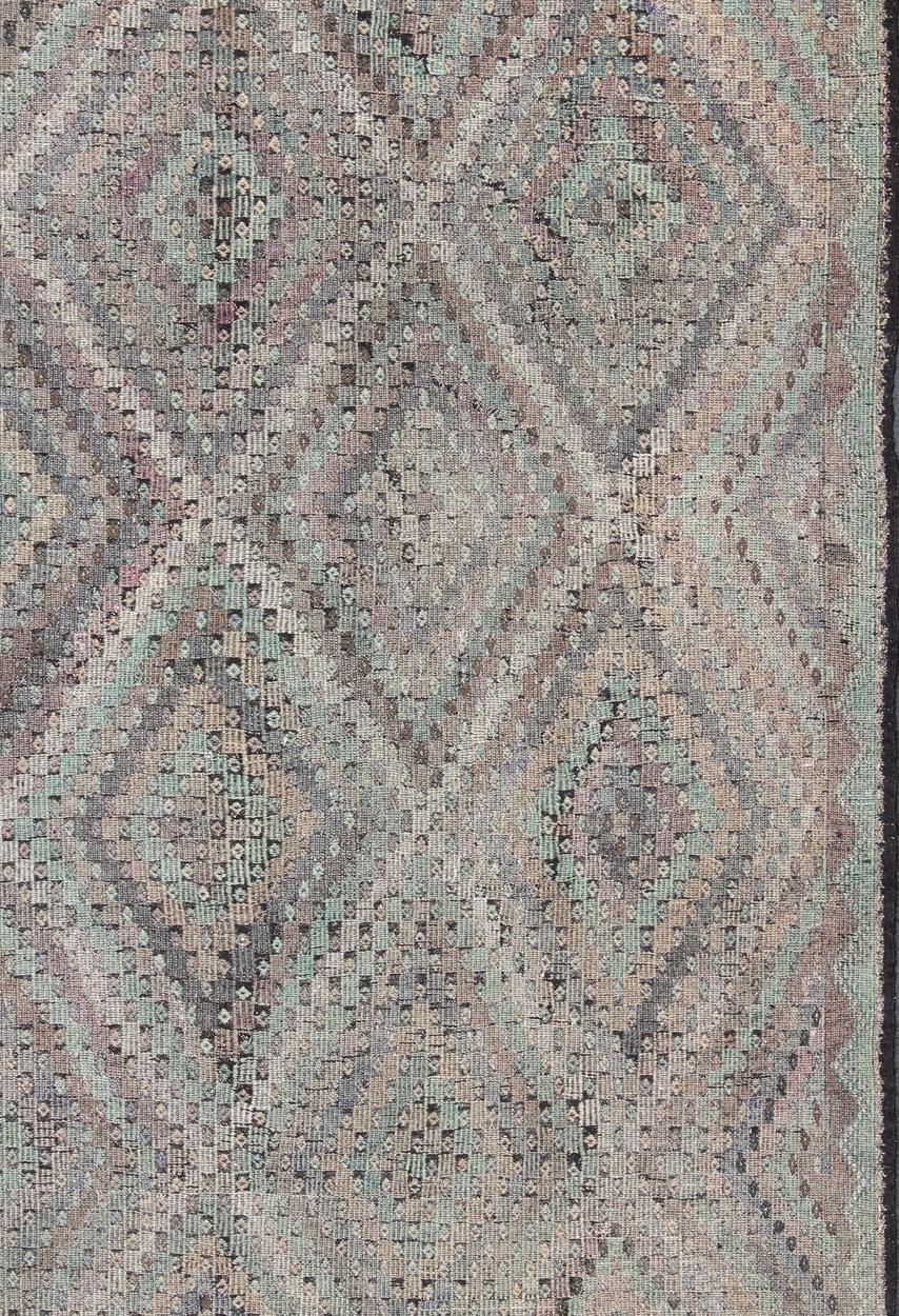 Vintage Turkish Kilim Rug with Soft Geometric Diamond Pattern in Muted Pastel For Sale 3