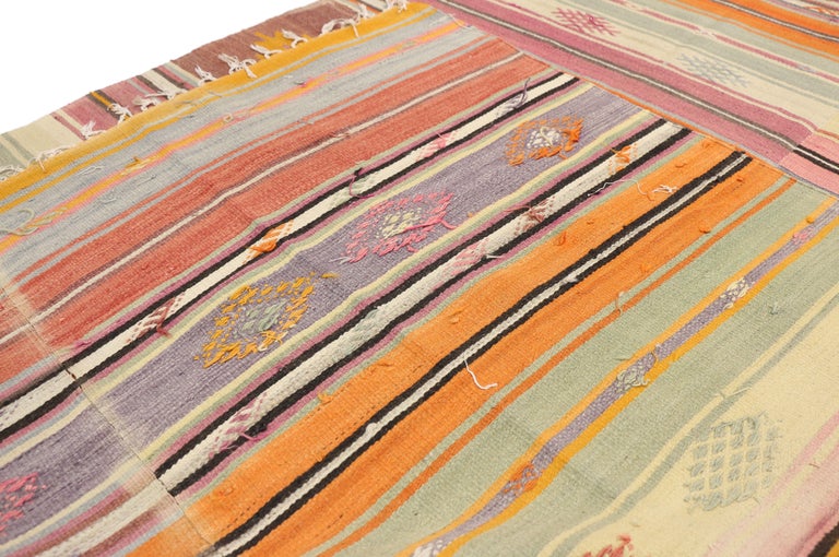 Vintage Turkish Kilim Rug with Southwest Boho Chic Desert Style, Flat ...