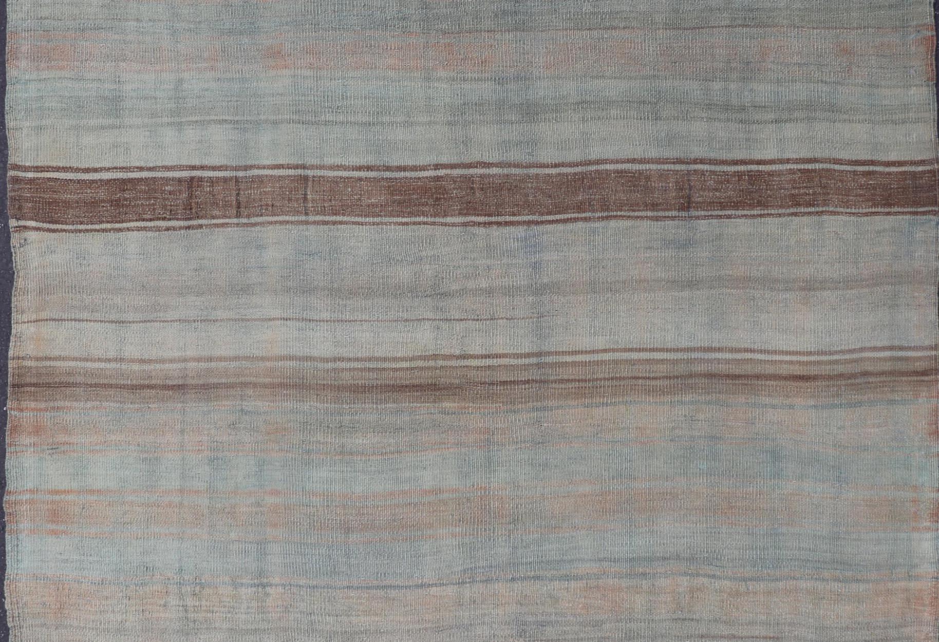 Tessuto a mano Rug & Kilim turco vintage con sottili toni pastello 5'2 x 6'4 in vendita