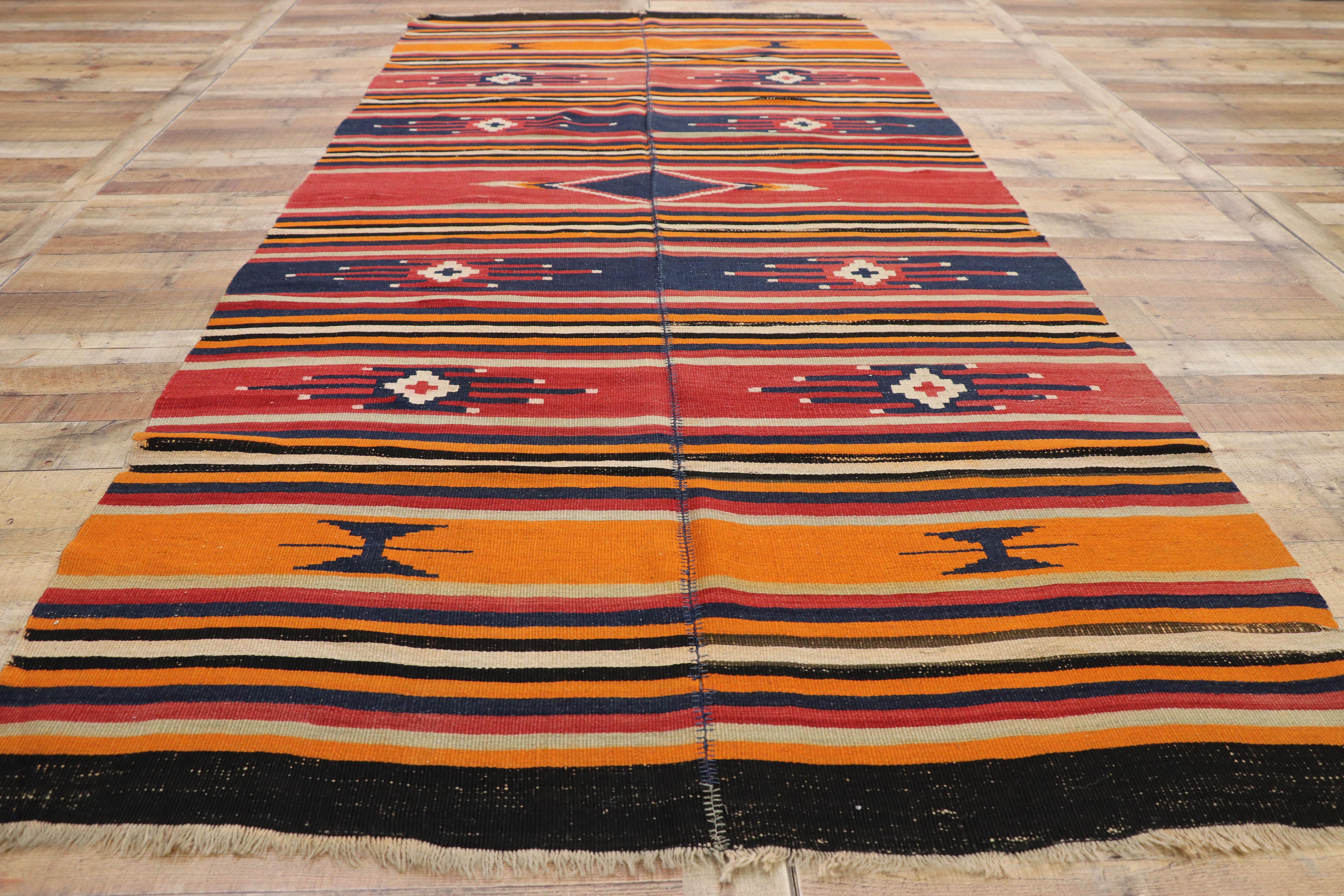 Türkischer Kelim-Teppich im Stammesstil, flachgewebter Teppich (Wolle) im Angebot