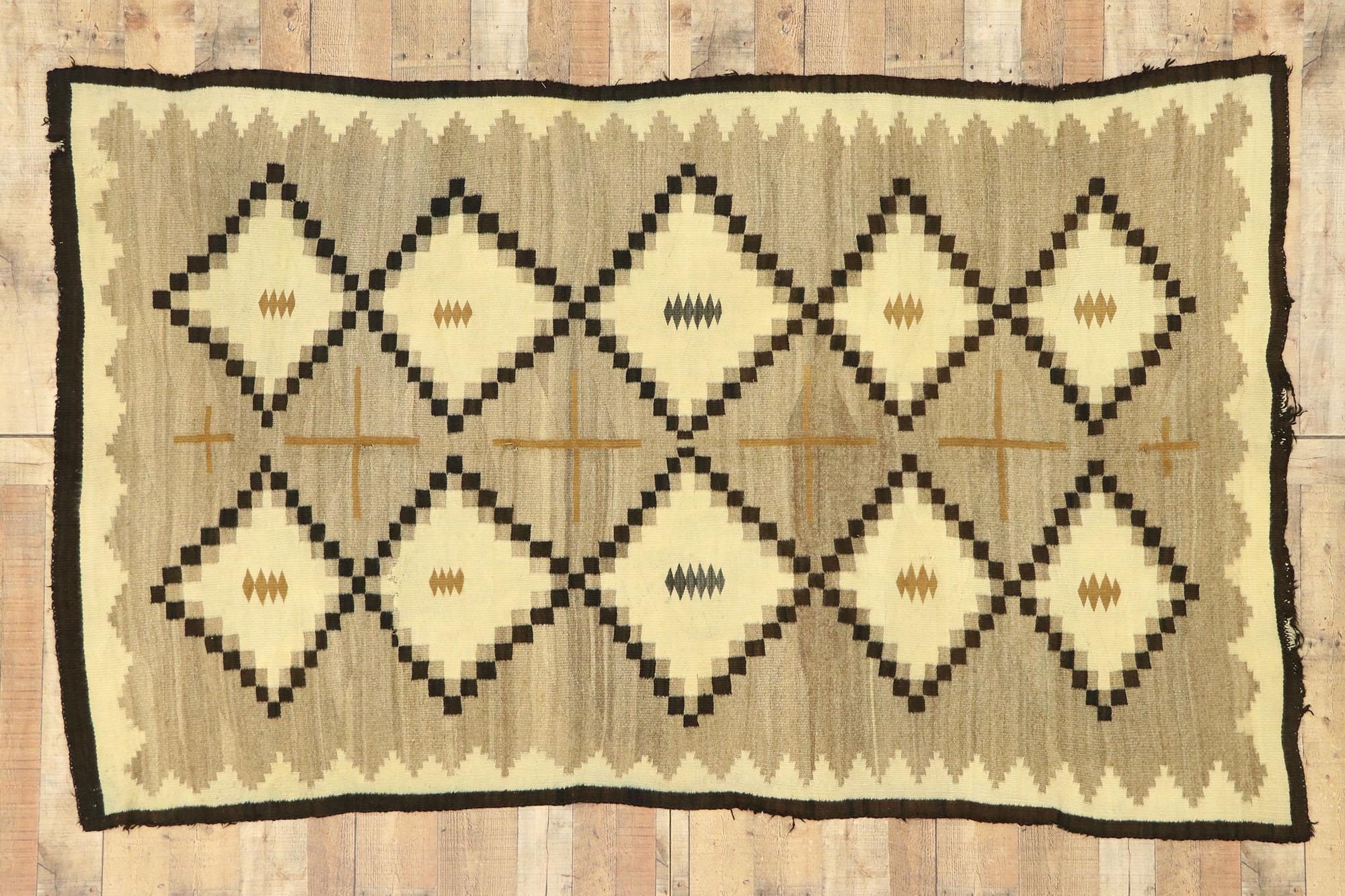 Hand-Woven 1910's Southwestern Style Kilim with Contemporary Santa Fe Style For Sale