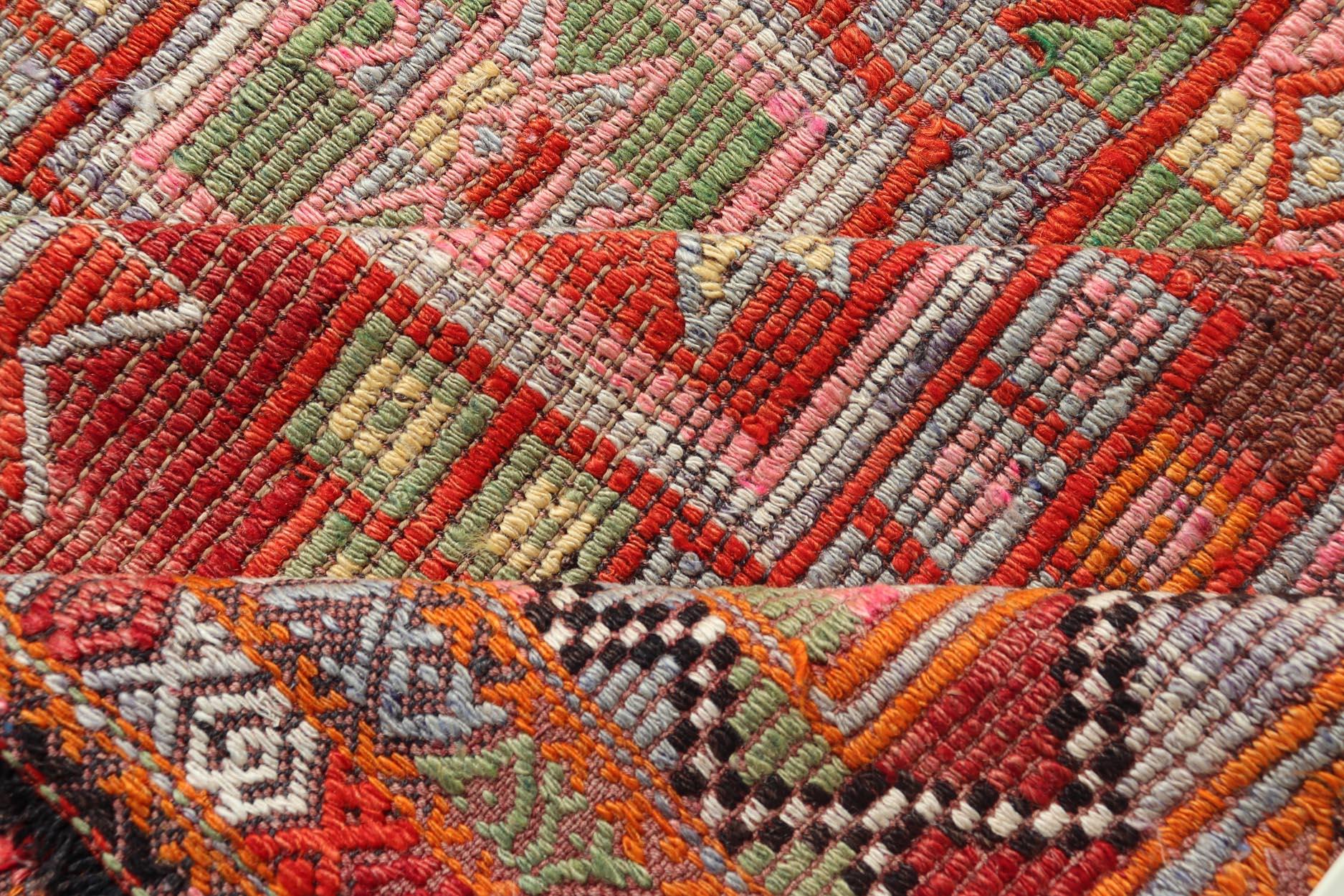 Tissé à la main Tapis Kilim turc vintage avec motifs d'étoiles multicolores vibrants 5'5 x 10'6 en vente