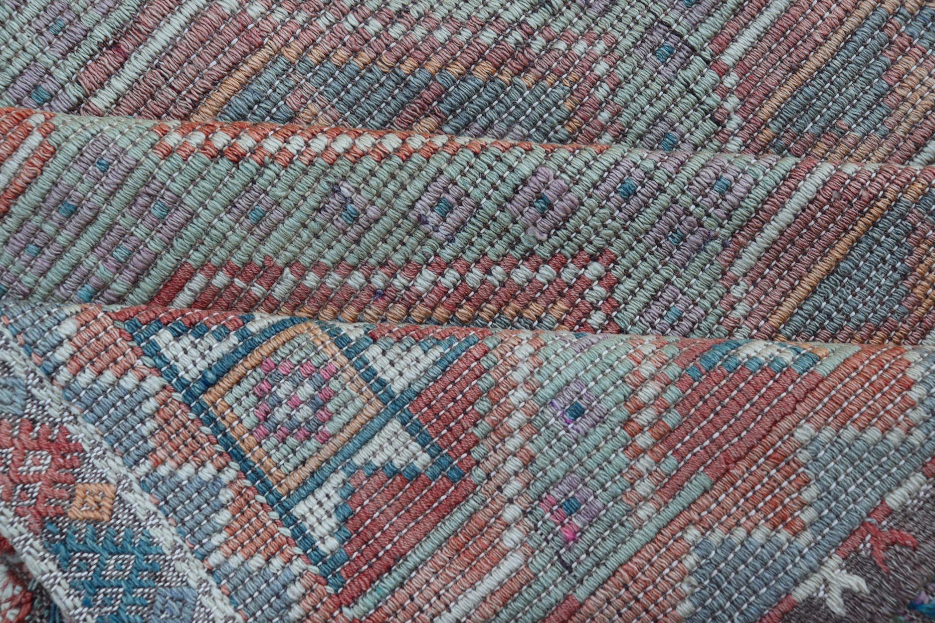 Vintage Turkish Kilim Rug With Vibrant Star Geometric Patterns 6'0 x 9'3 For Sale 1