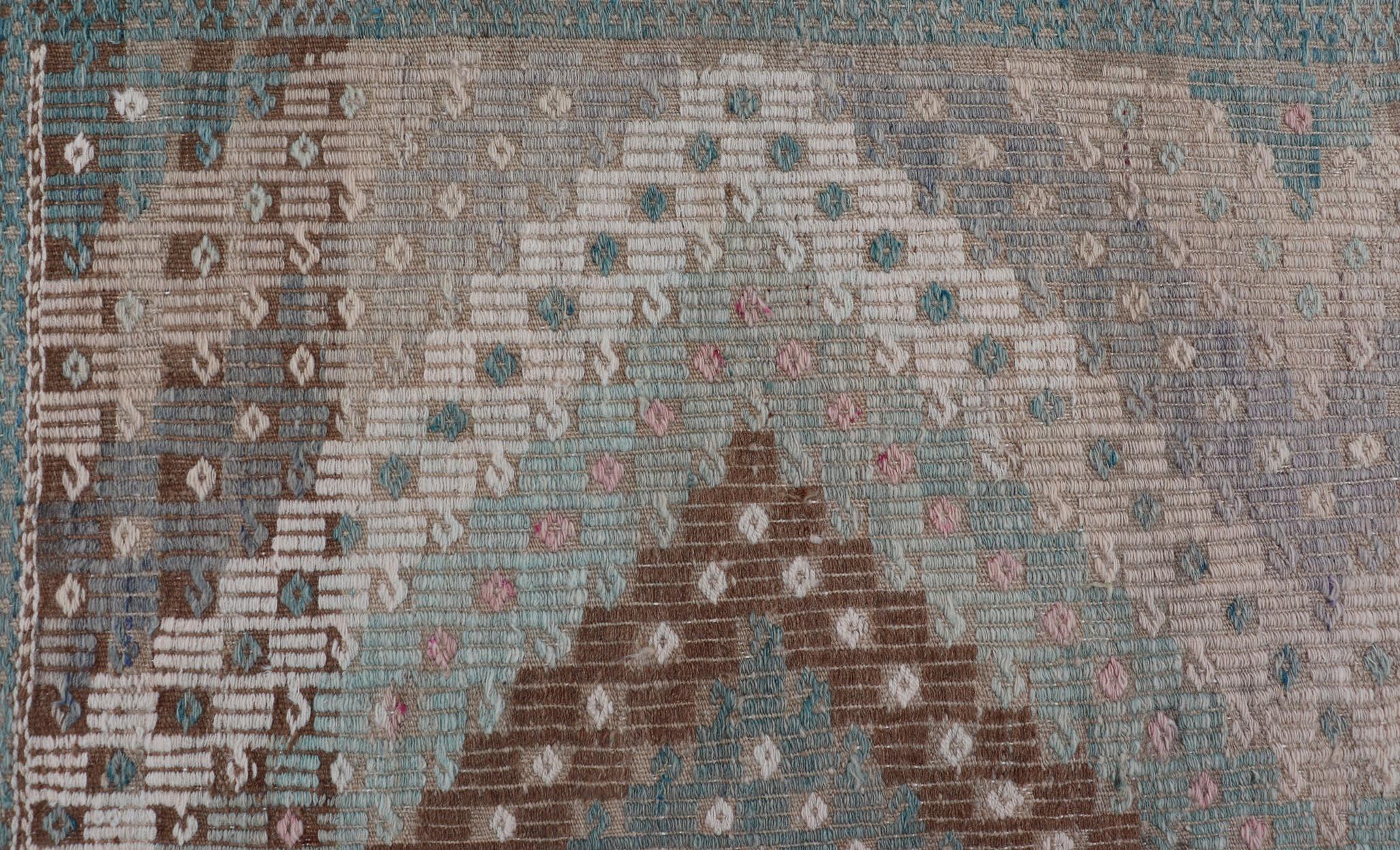 Vintage Turkish Kilim Runner -Geometric Diamond Patterns in Earthy Tones 5'7 x 6 In Good Condition For Sale In Atlanta, GA