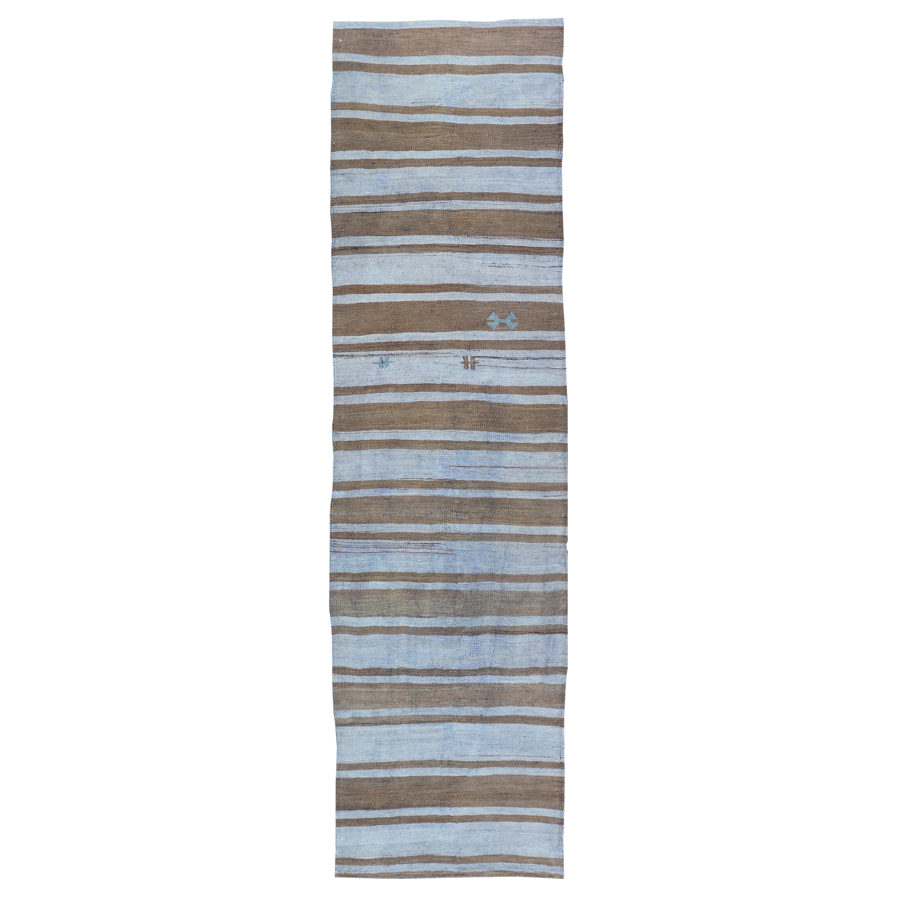 Vintage Türkisch Kilim Läufer In Erdig Brown und Blau Streifen 2'7 x 9'10