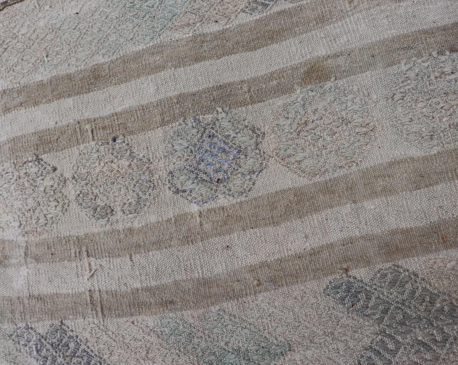 Turc Vintage Turkish Kilim Runner in Soft Gray and Beige Striped Design 2'0 x 13'3 en vente