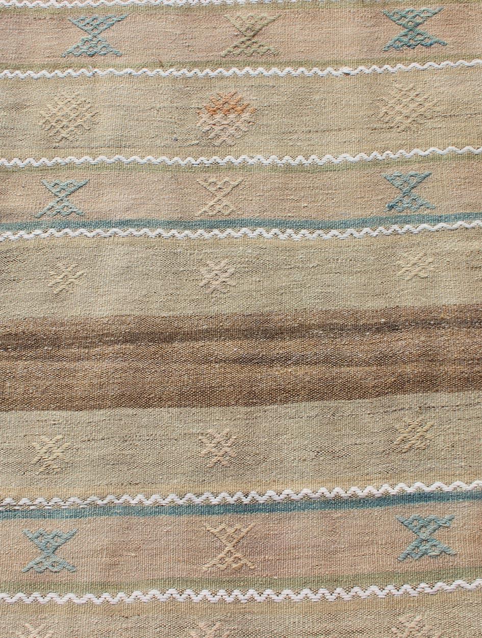 Vintage Turkish Kilim Runner in Stripe and Modern Design with Geometric Motif  In Good Condition For Sale In Atlanta, GA