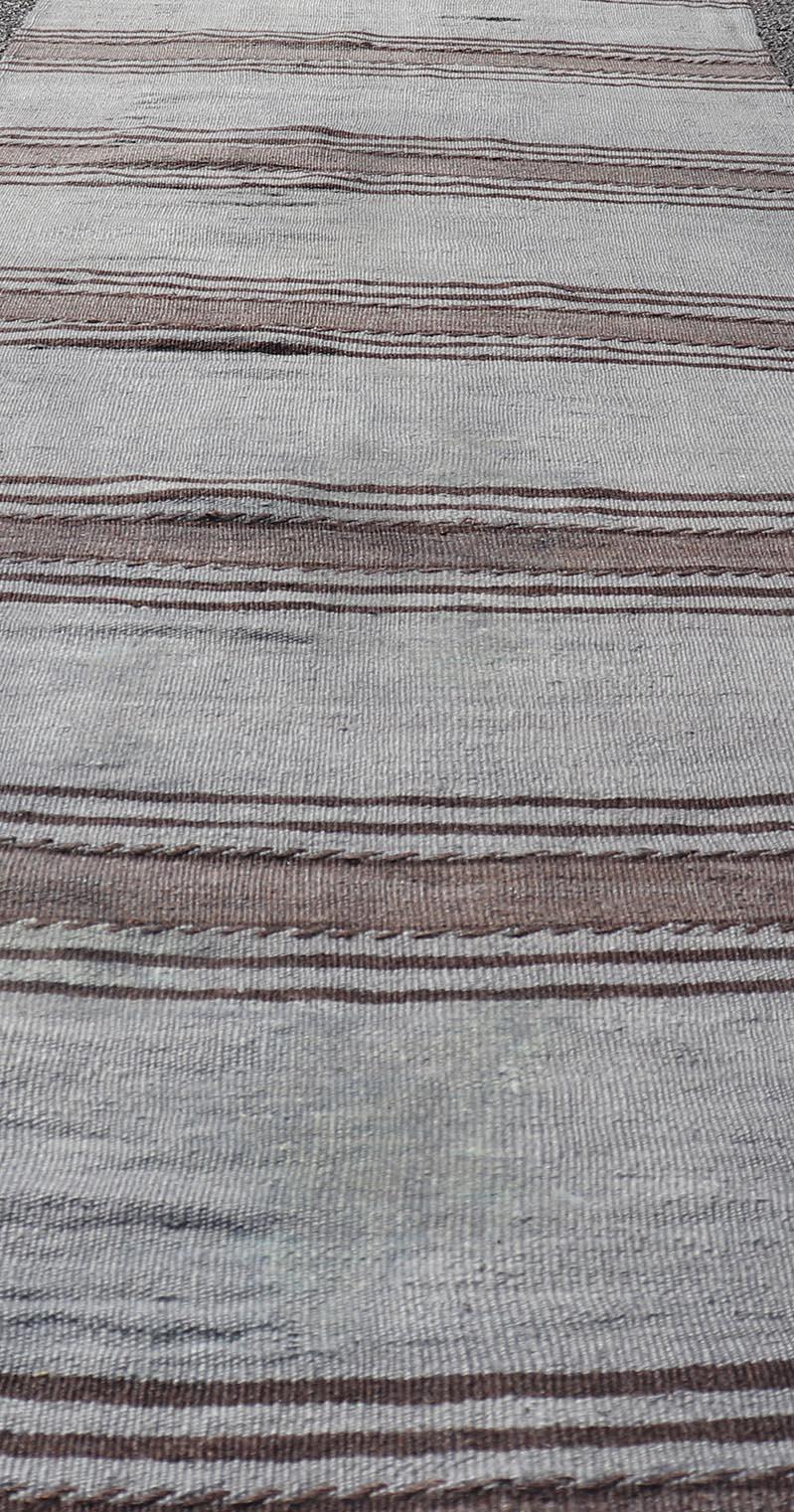 Runner Kilim turco vintage a strisce grigie e marroni 2'5 x 10'5 in vendita 1
