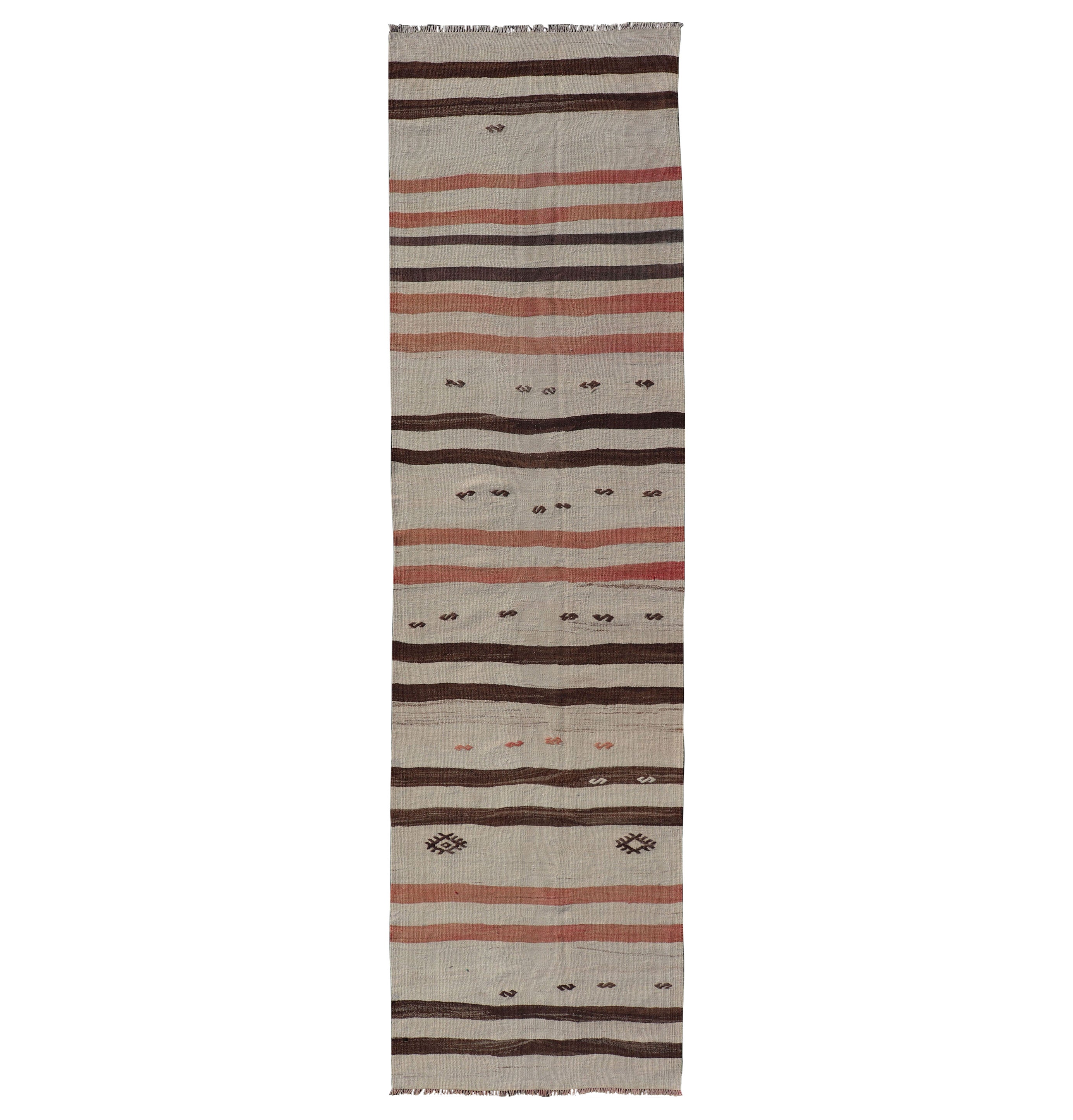 Türkischer Vintage-Kilim-Läufer mit Streifen in Creme, Brown und Soft Coral