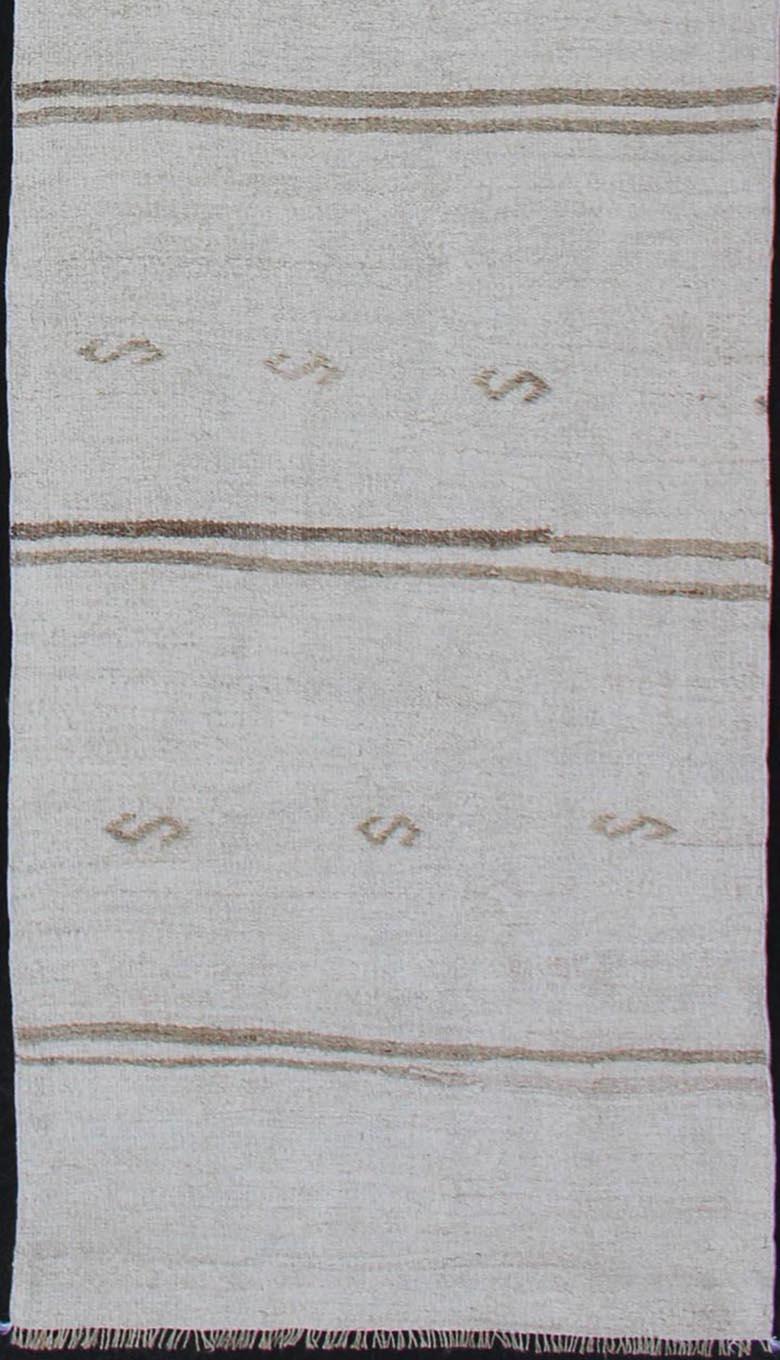 20th Century Vintage Turkish Kilim Runner with Stripes in off White & Light Brown For Sale