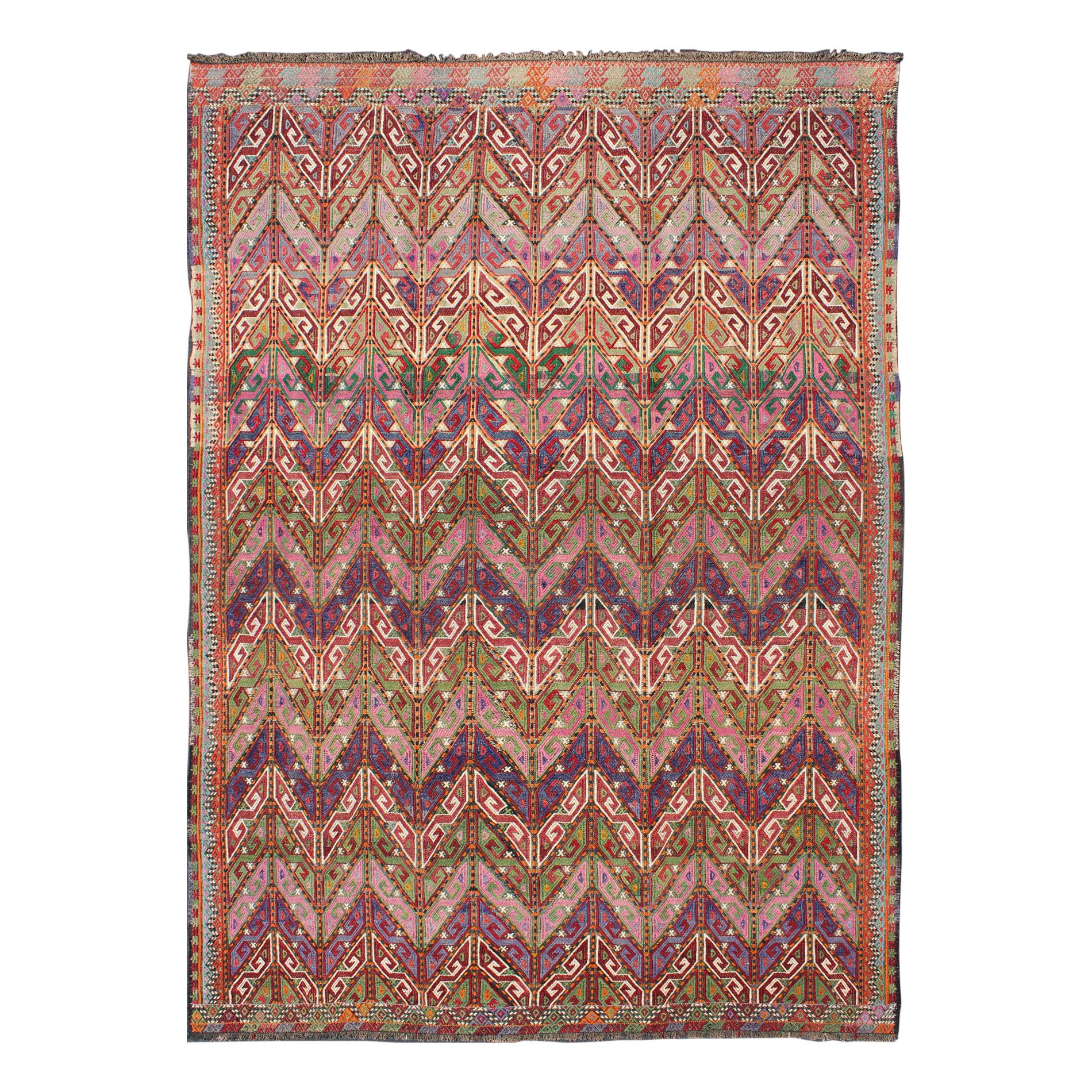 Bunt bestickter Jijim aus der Türkei mit lebhaftem Design