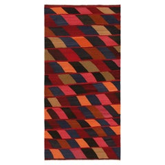 Türkischer Vintage-Kilim mit polychromen geometrischen Mustern, von Rug & Kilim