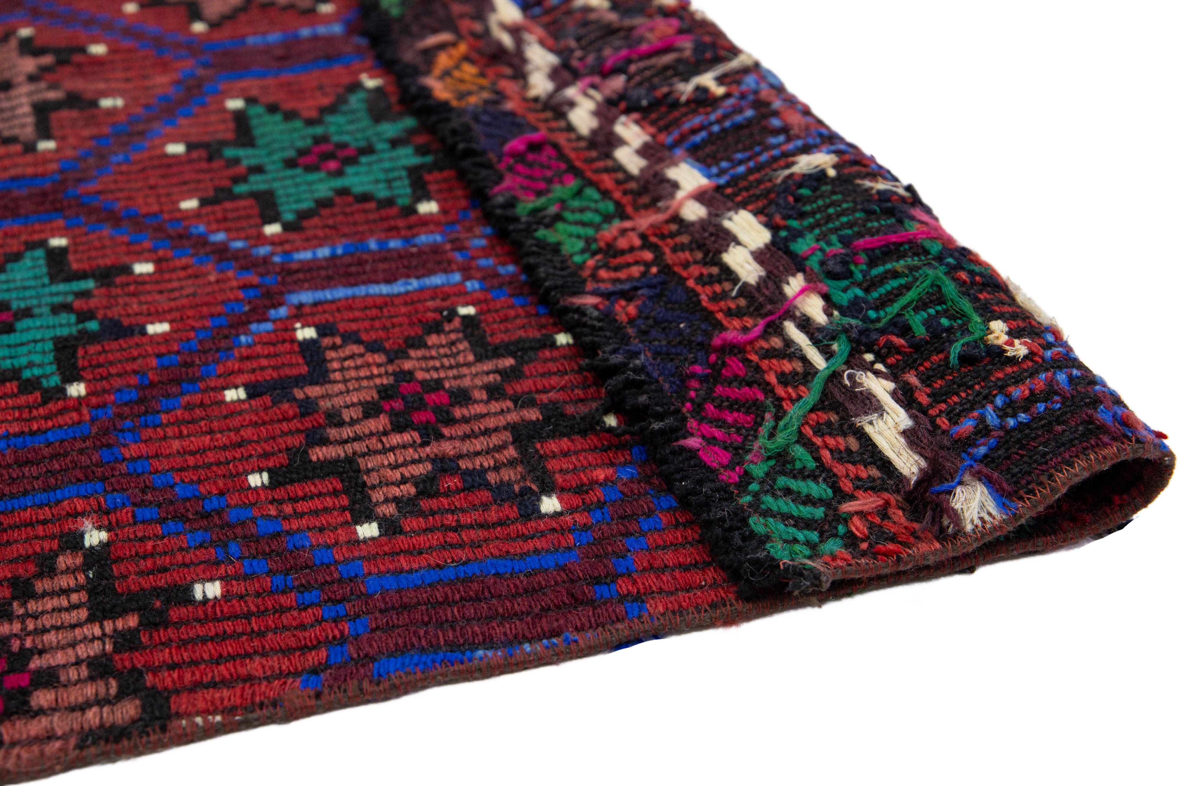 Turc Tapis turc Kilim vintage en laine rouille avec motif géométrique en vente