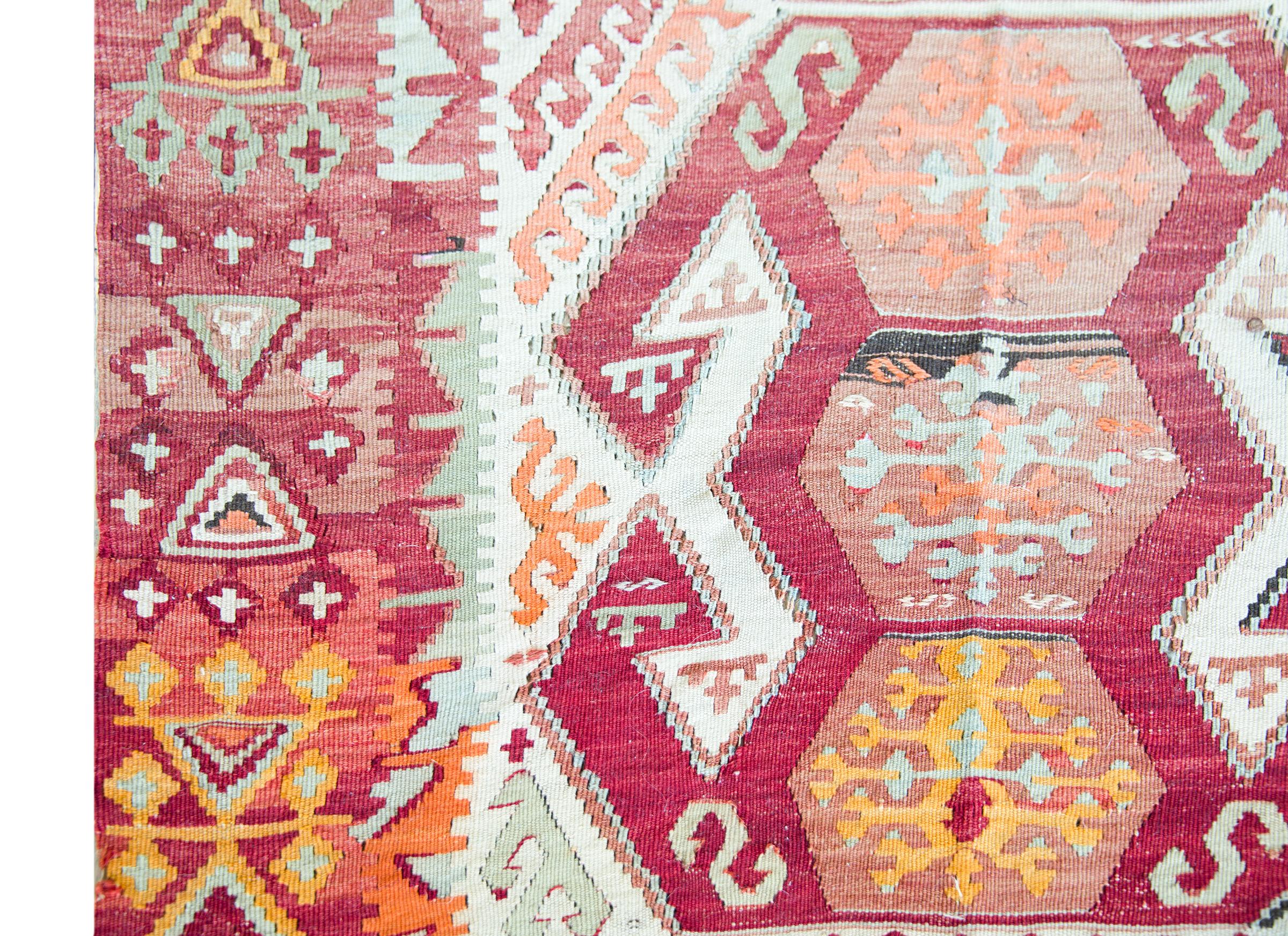 Vintage Turkish Konya Kilim In Good Condition For Sale In Chicago, IL